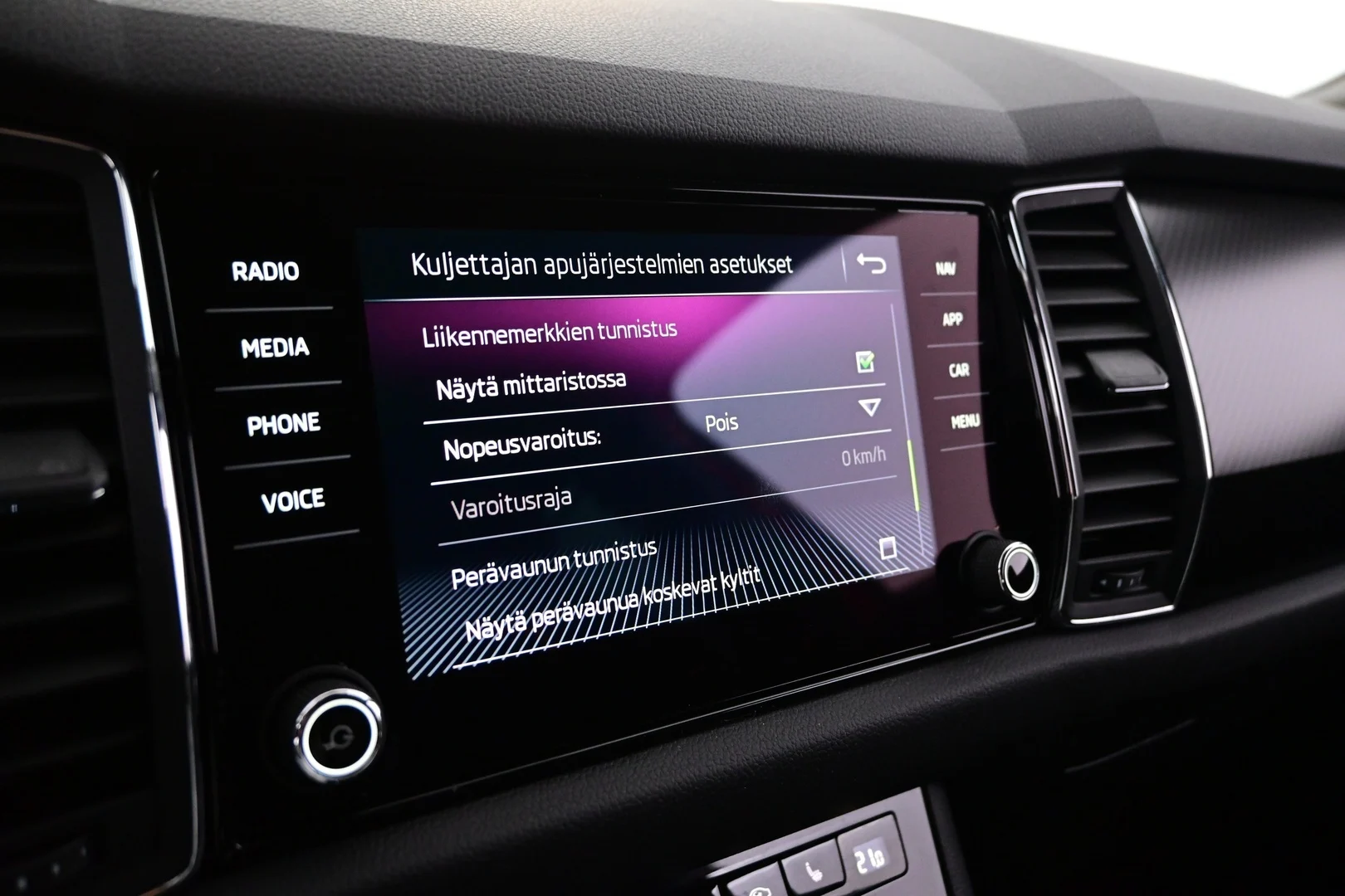 Car Image - 6La1hJ2Vvf76YdgMTy2kmv