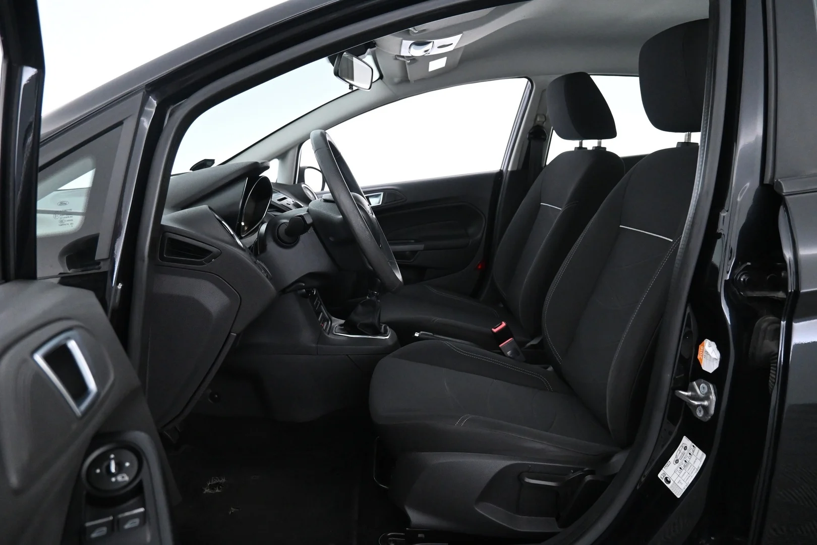 Car Image - 7AqtTe7gI0yR1N2cCEEOnH