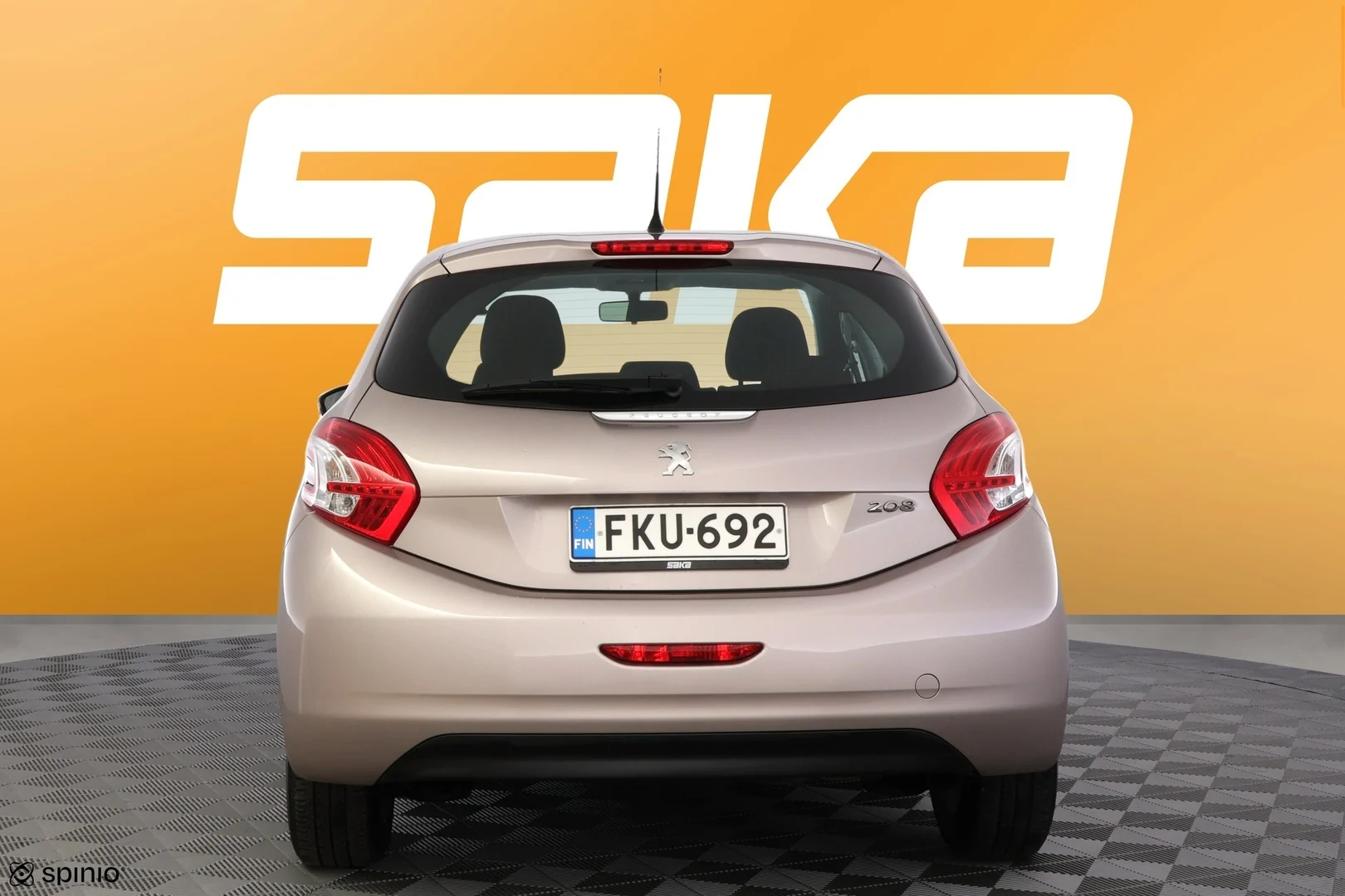 Car Image - 2E029bxfoczV2KDWiZSP5R
