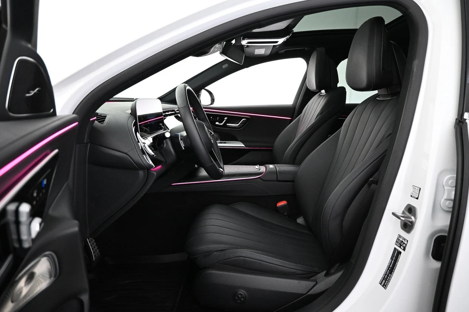 Car Image - 4psRDgWAE9GfQkgwlQinUs