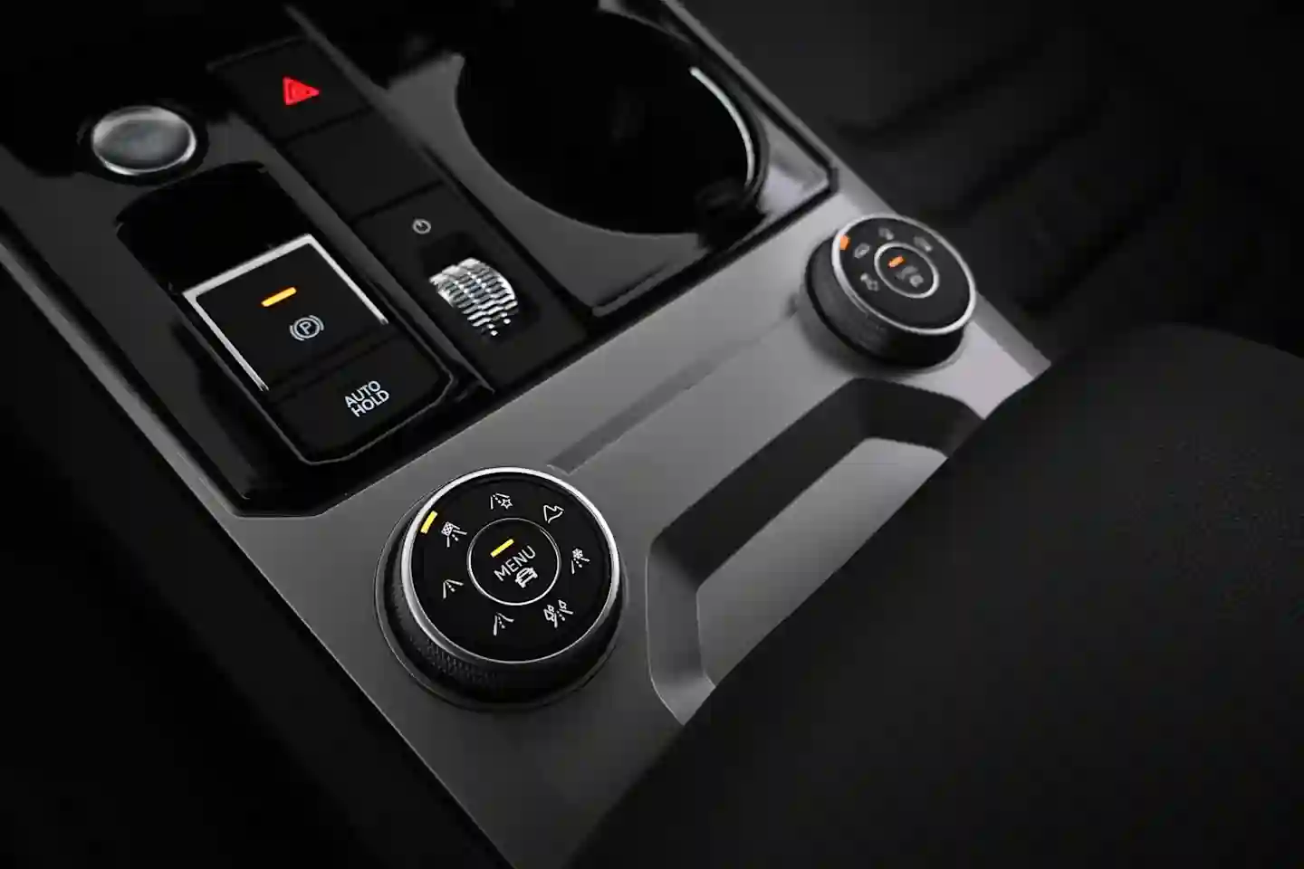 Car Image - xIbrs6Aqvi6sP9Q4q5UVr