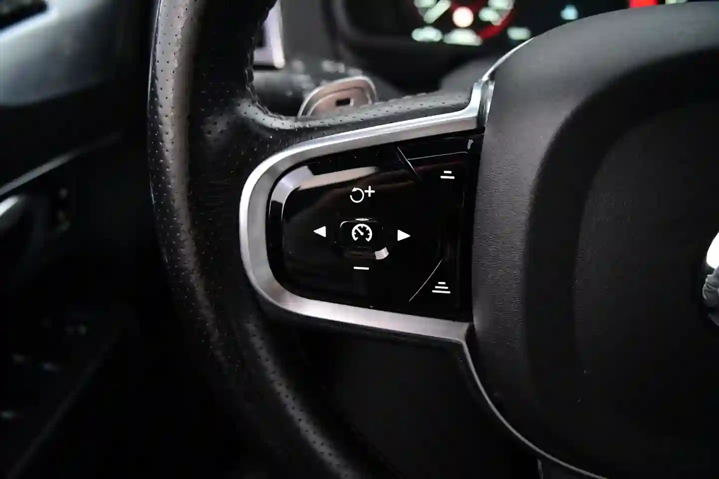 Car Image - 60AjwsUXT6zgZrcHPcfuCD