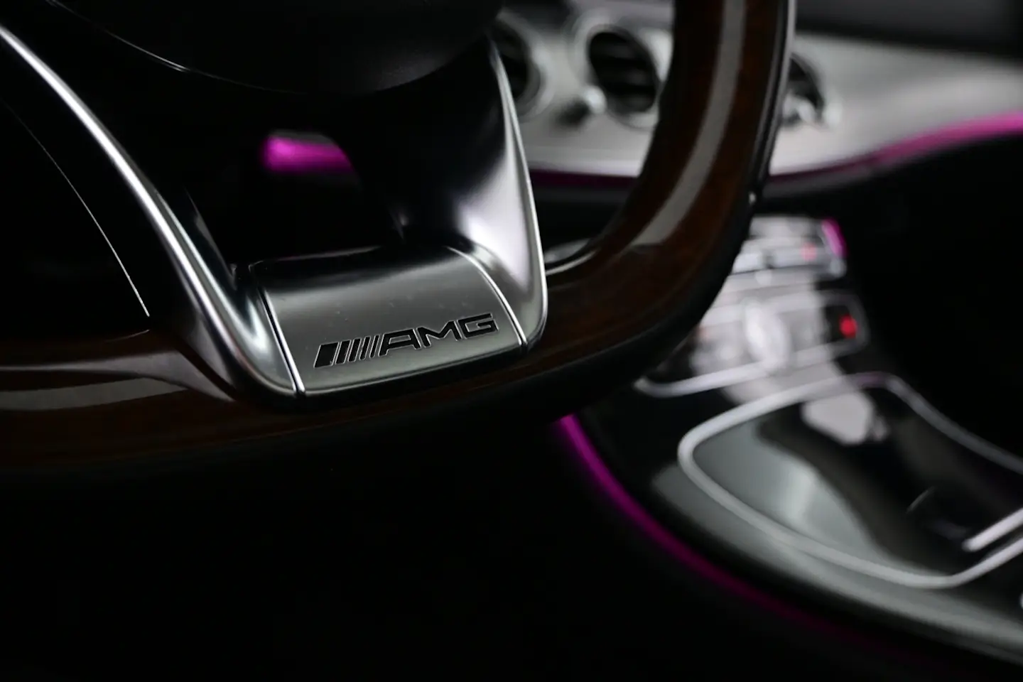 Car Image - 5i4SRH2w0zBK8NJgbttBe3