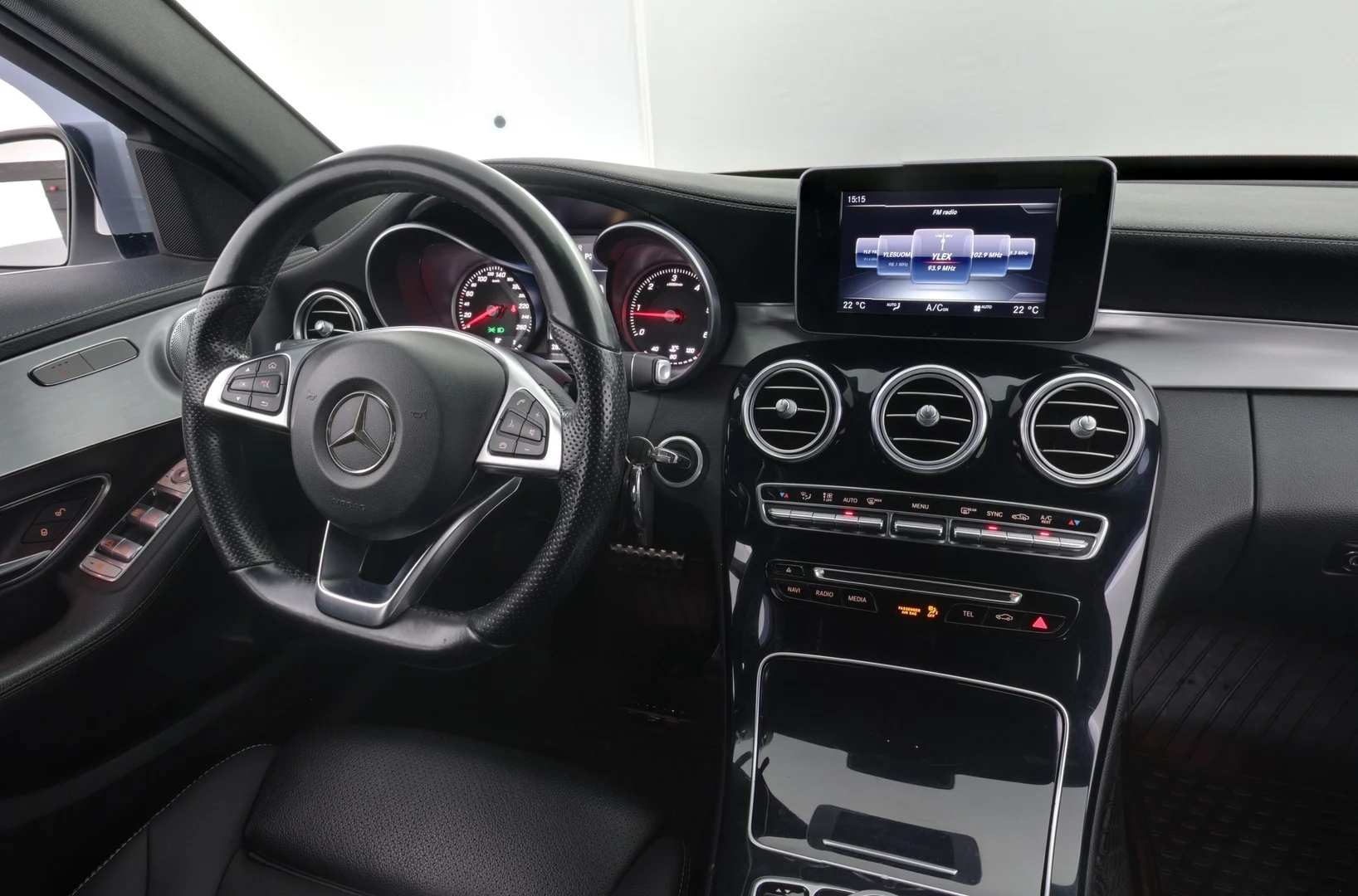 Car Image - 5HWaEEMt73Q8hKn6KHyQA0