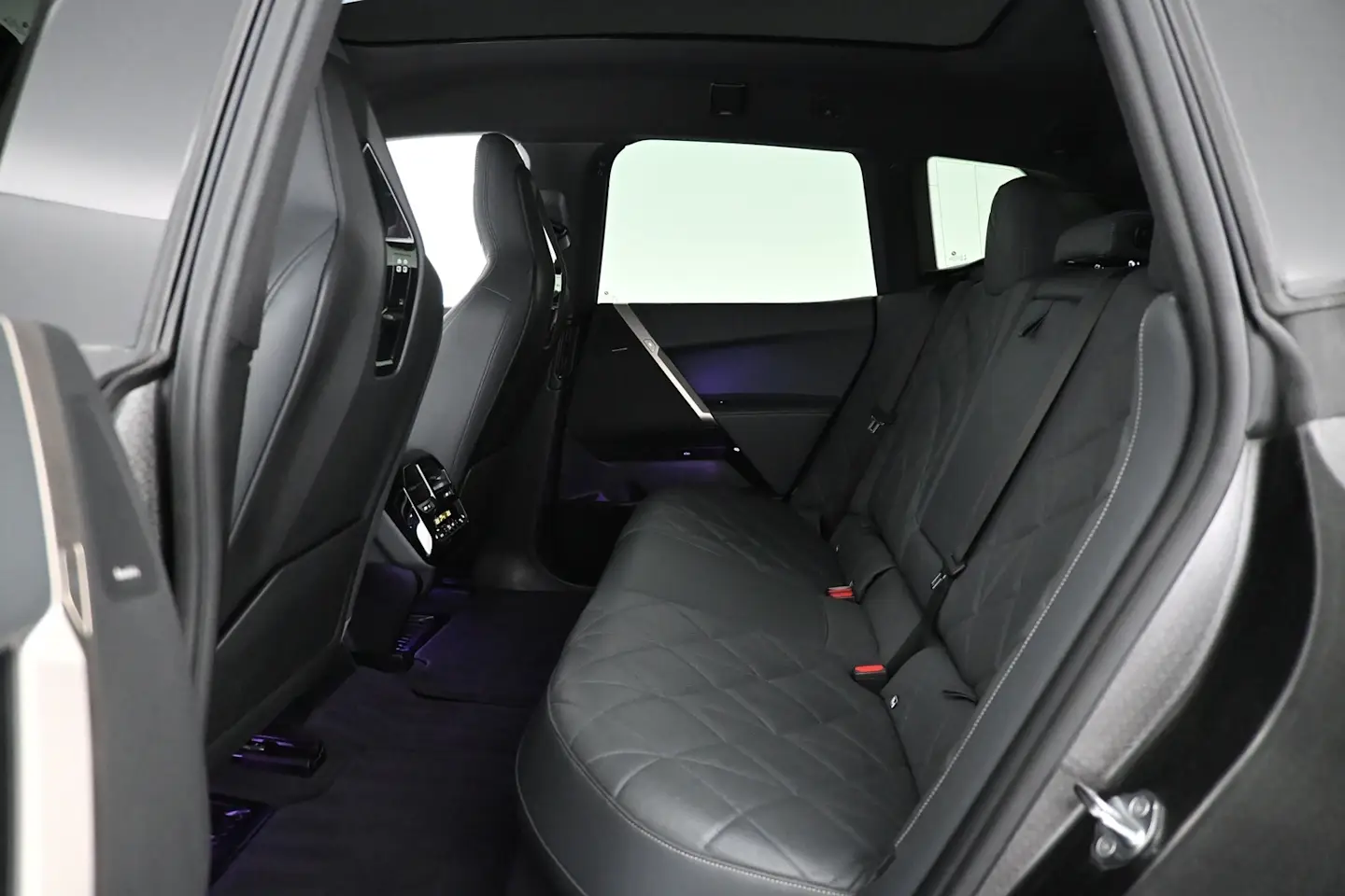 Car Image - 6yUh27omKWh4FlY7Bf6gD6