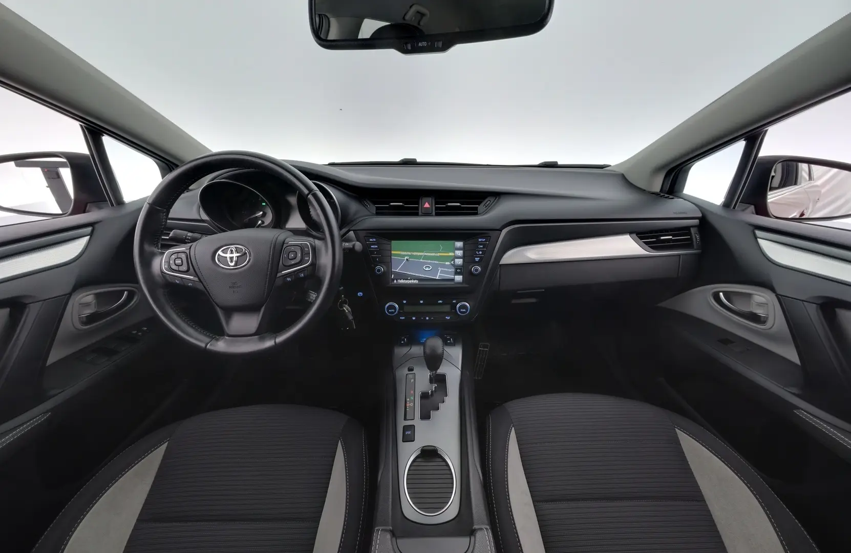 Car Image - 7lLarOU7lfWnGhADxIdasq