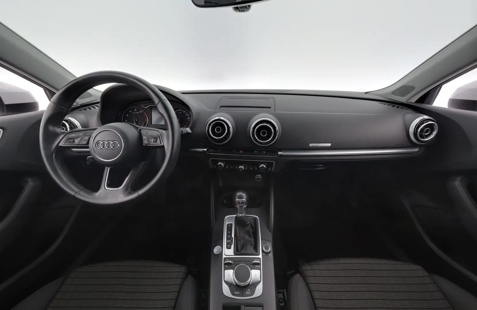 Car Image - 3f8H4Skjkqd7pJUcOkhssB