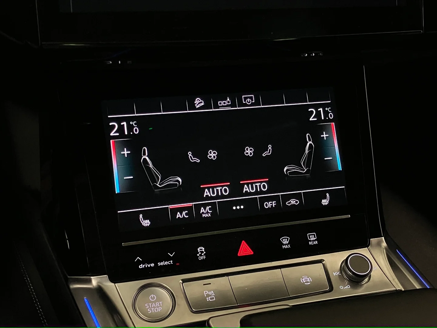 Car Image - 6tw7dnb4rYJiZSke55RCcV