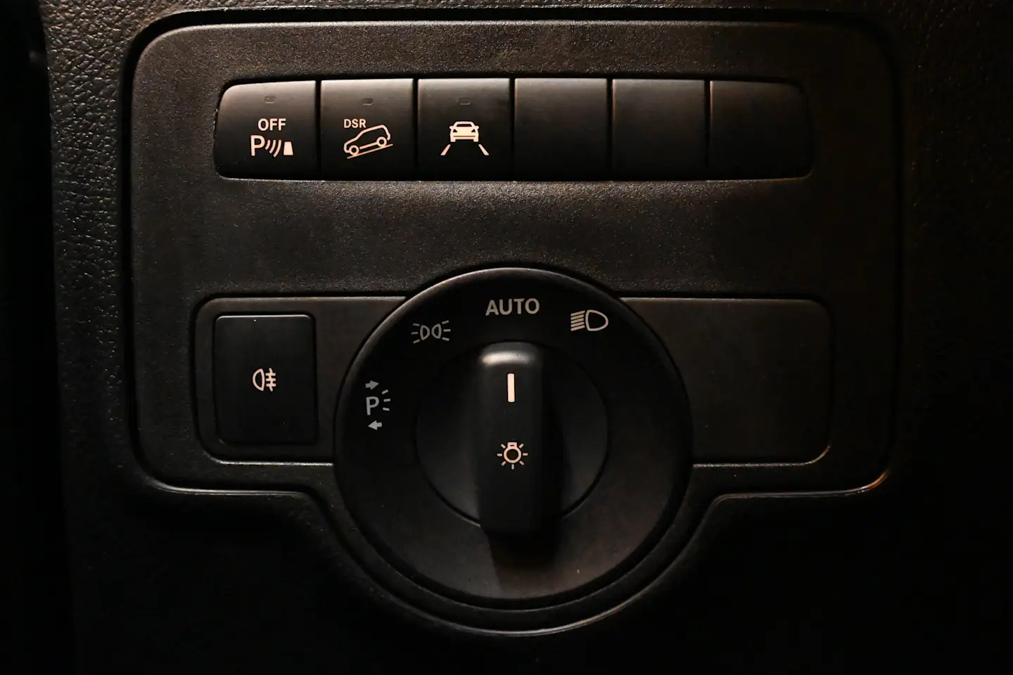 Car Image - 237KLGyLfifPmkbZaeP8lX