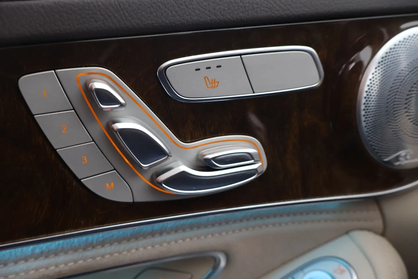 Car Image - 3zFJT5t2oHSzsKCHSpiC45