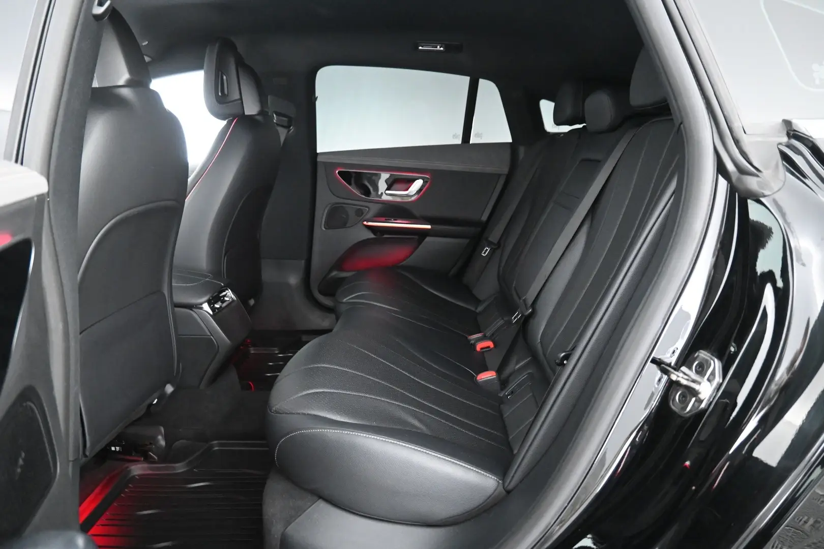 Car Image - 77F9LZh7e39Vrexa0ytBzi