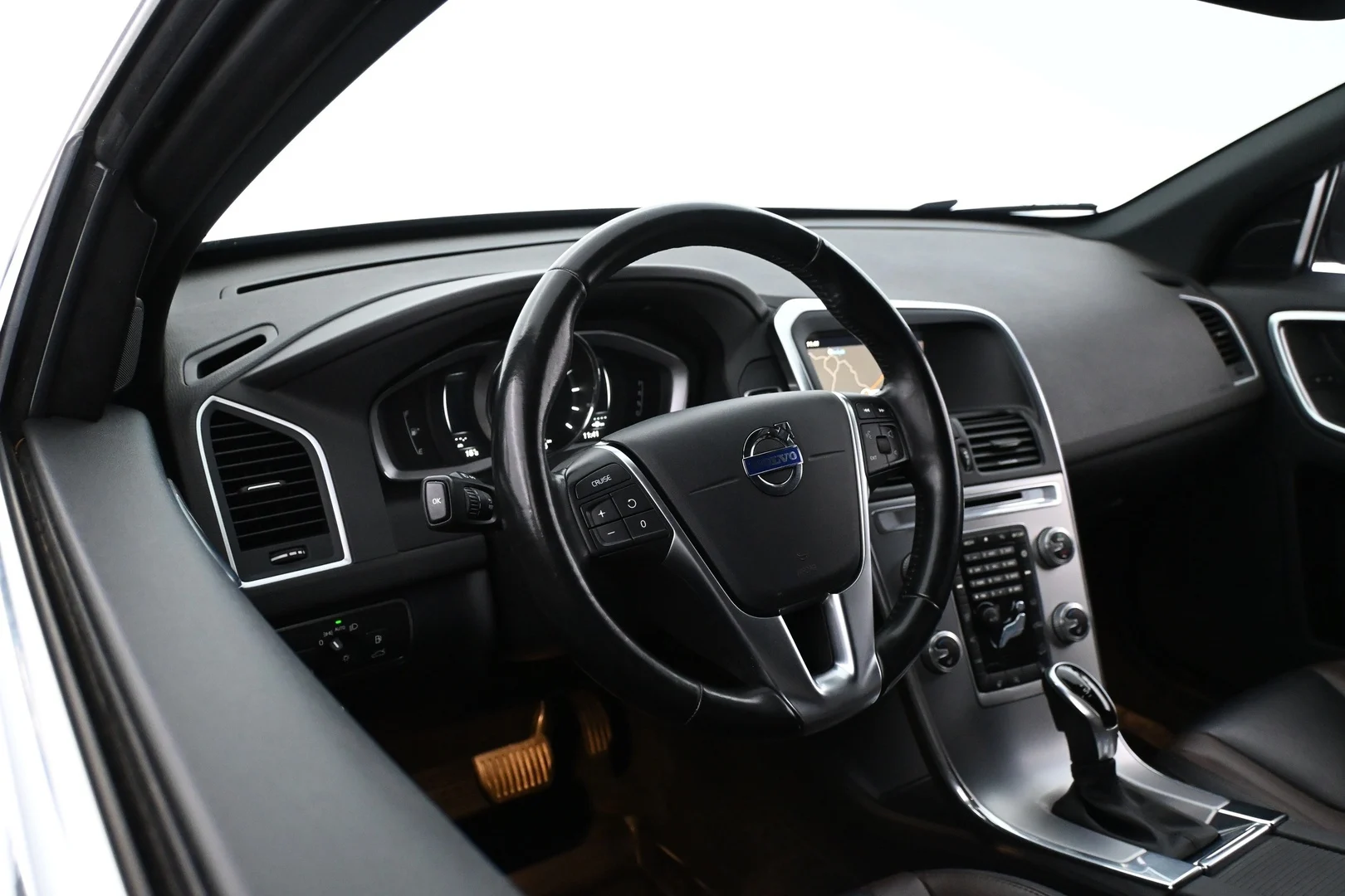 Car Image - zHRArdrsz5MKwWUmxNI73