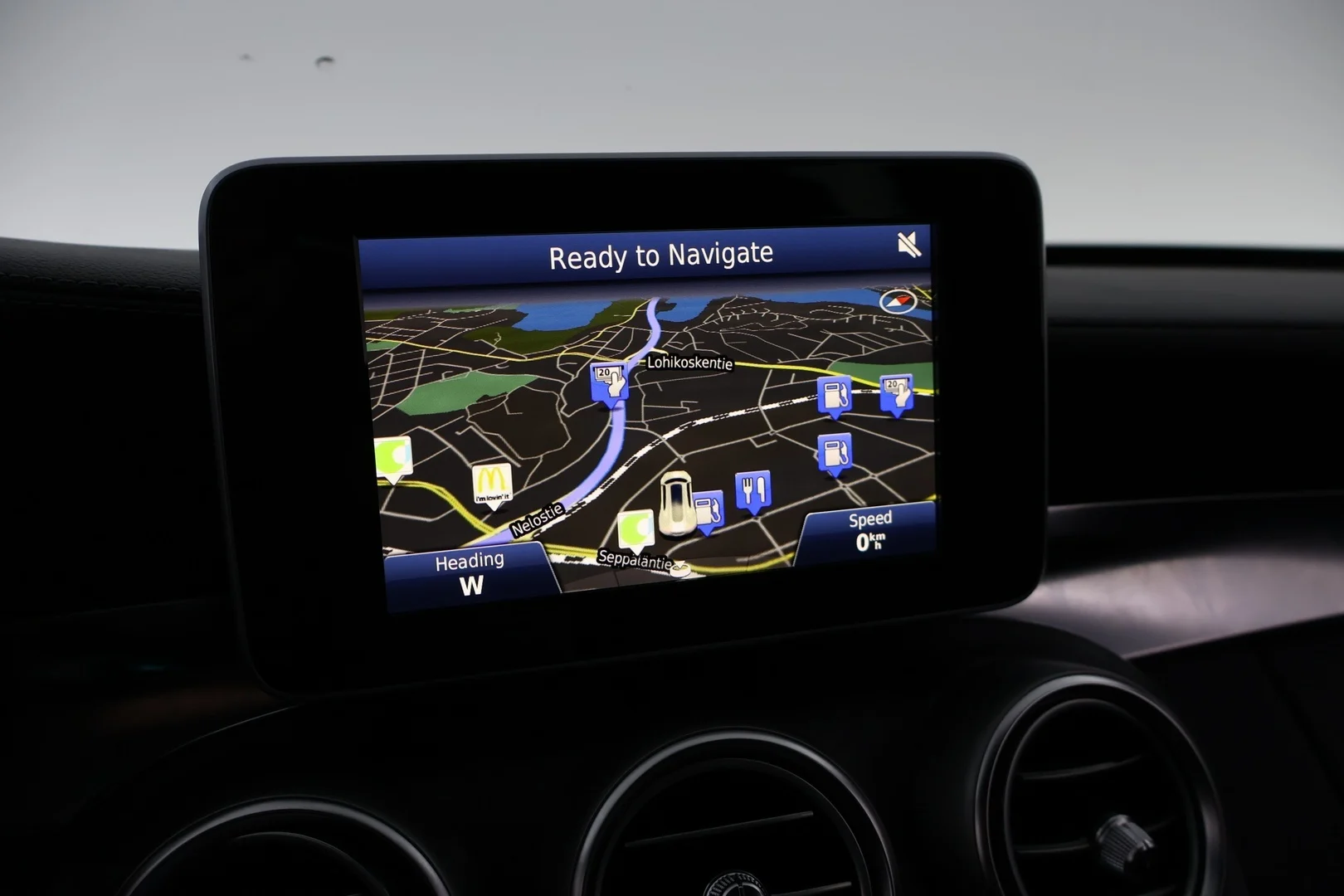 Car Image - 60W1ewredElhJmRz3YMLGx