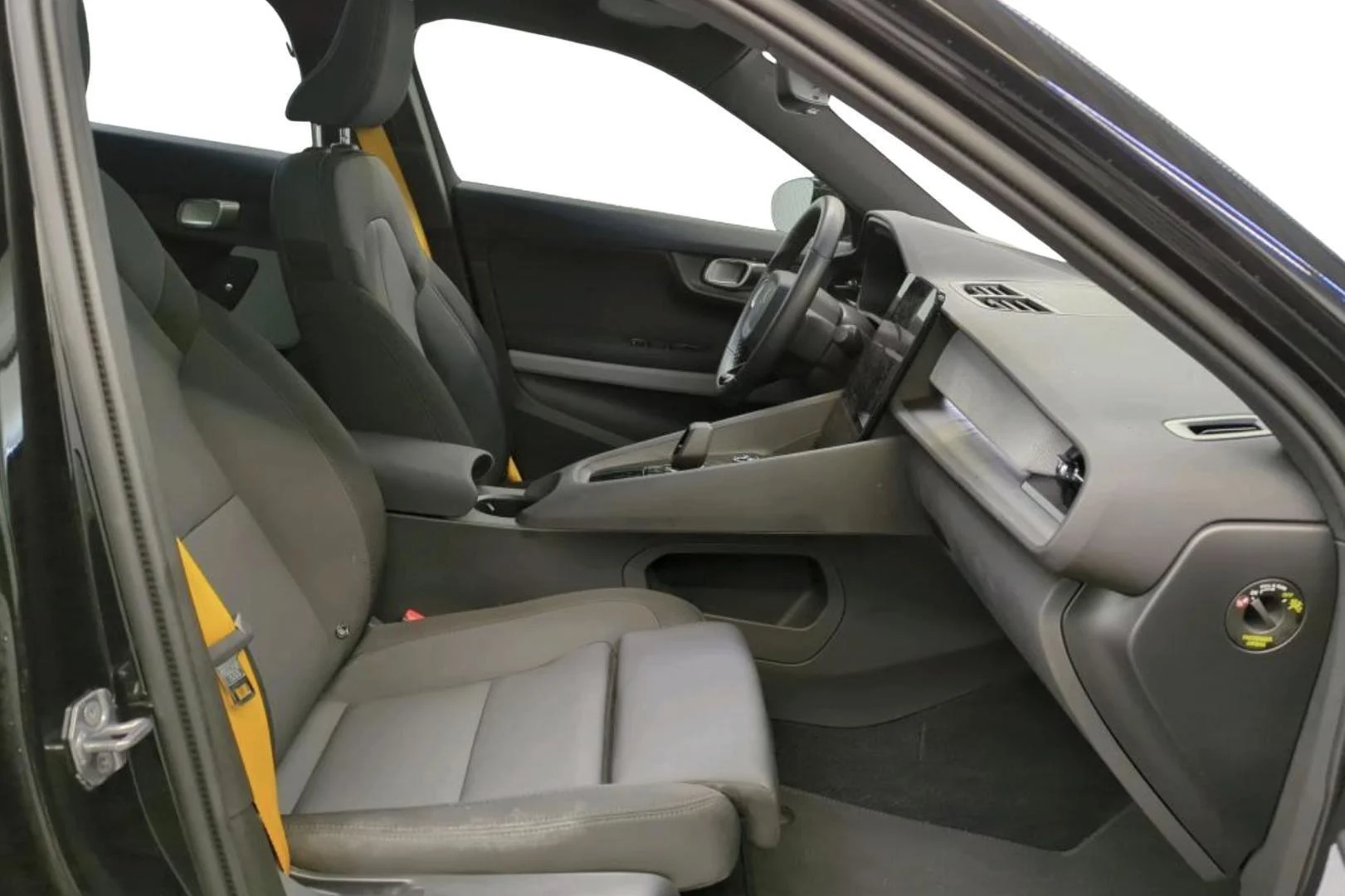 Car Image - 735A6hBuwc5dan1xKuDFHd