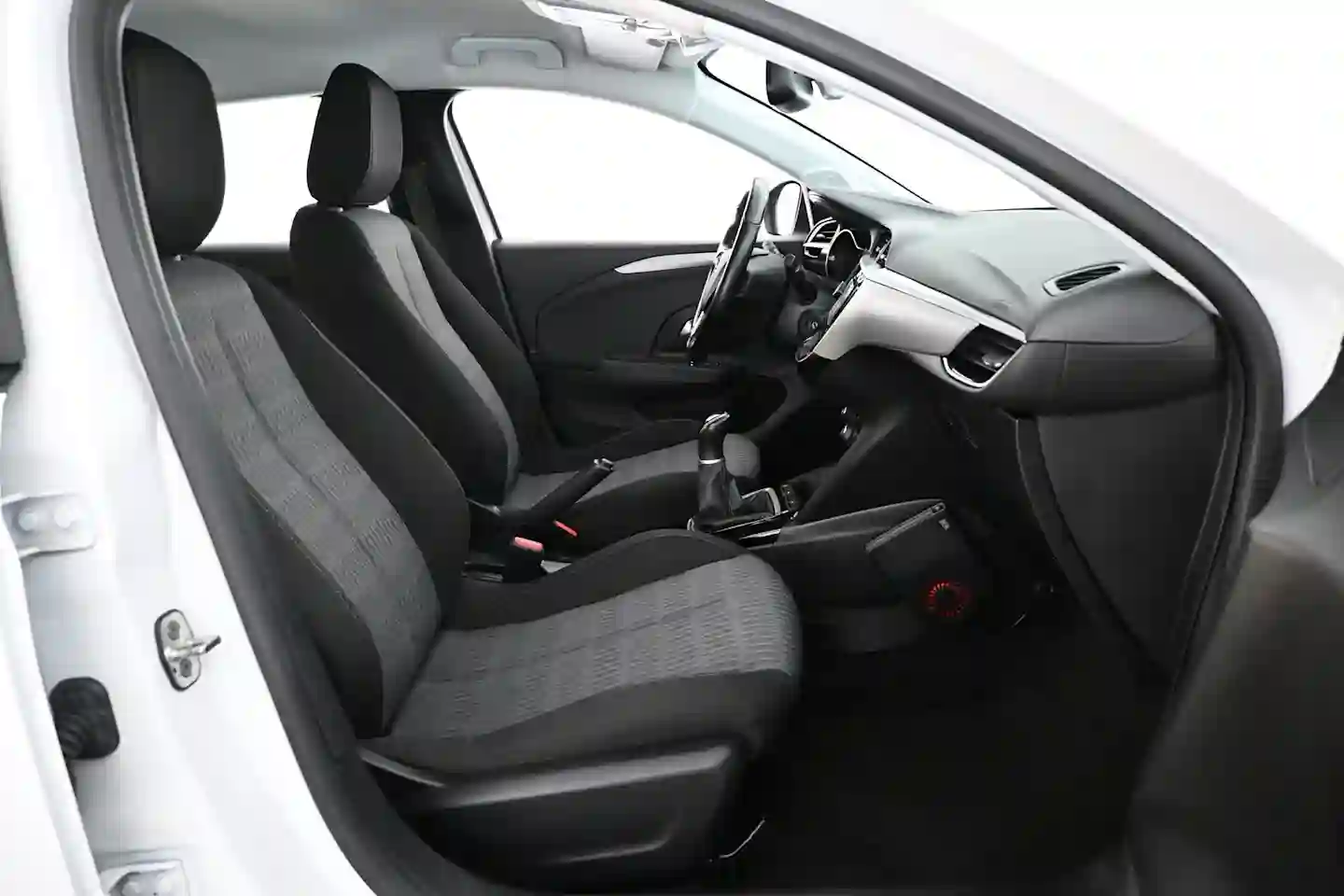 Car Image - 2B50P9udgfhTqeIofz3SJF