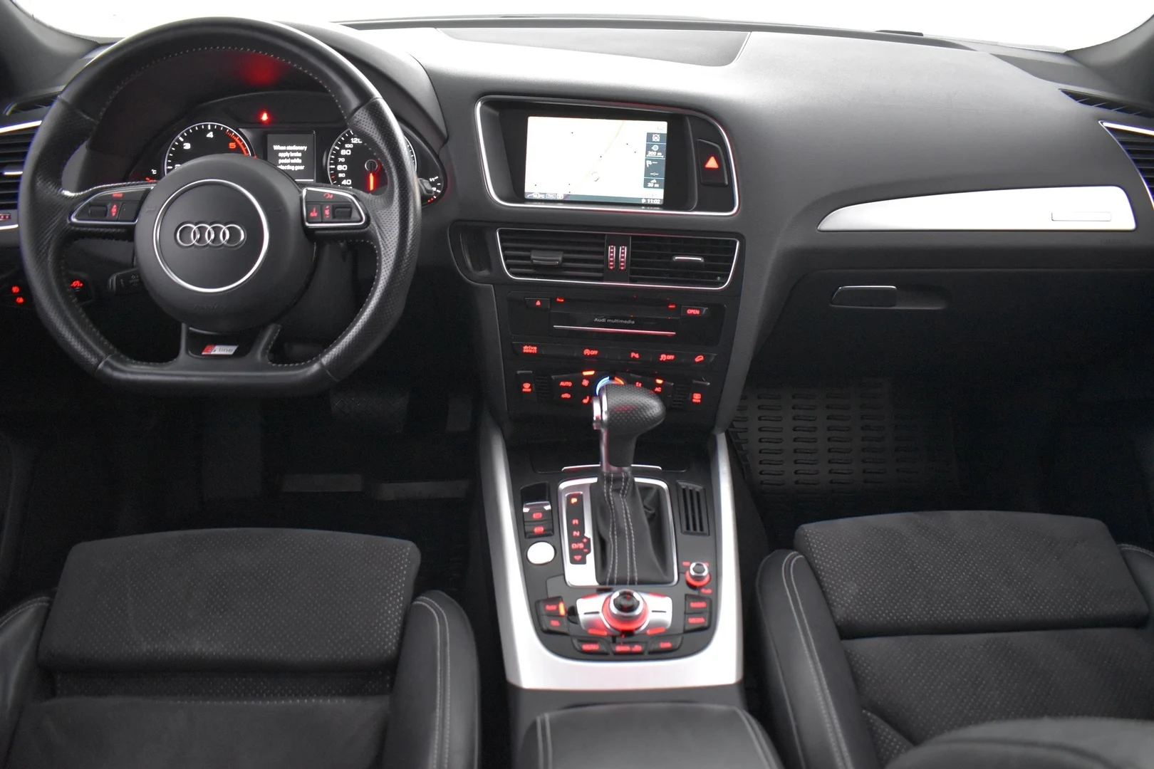 Car Image - 4gQFVczjuKZJEaPW3M5V7g