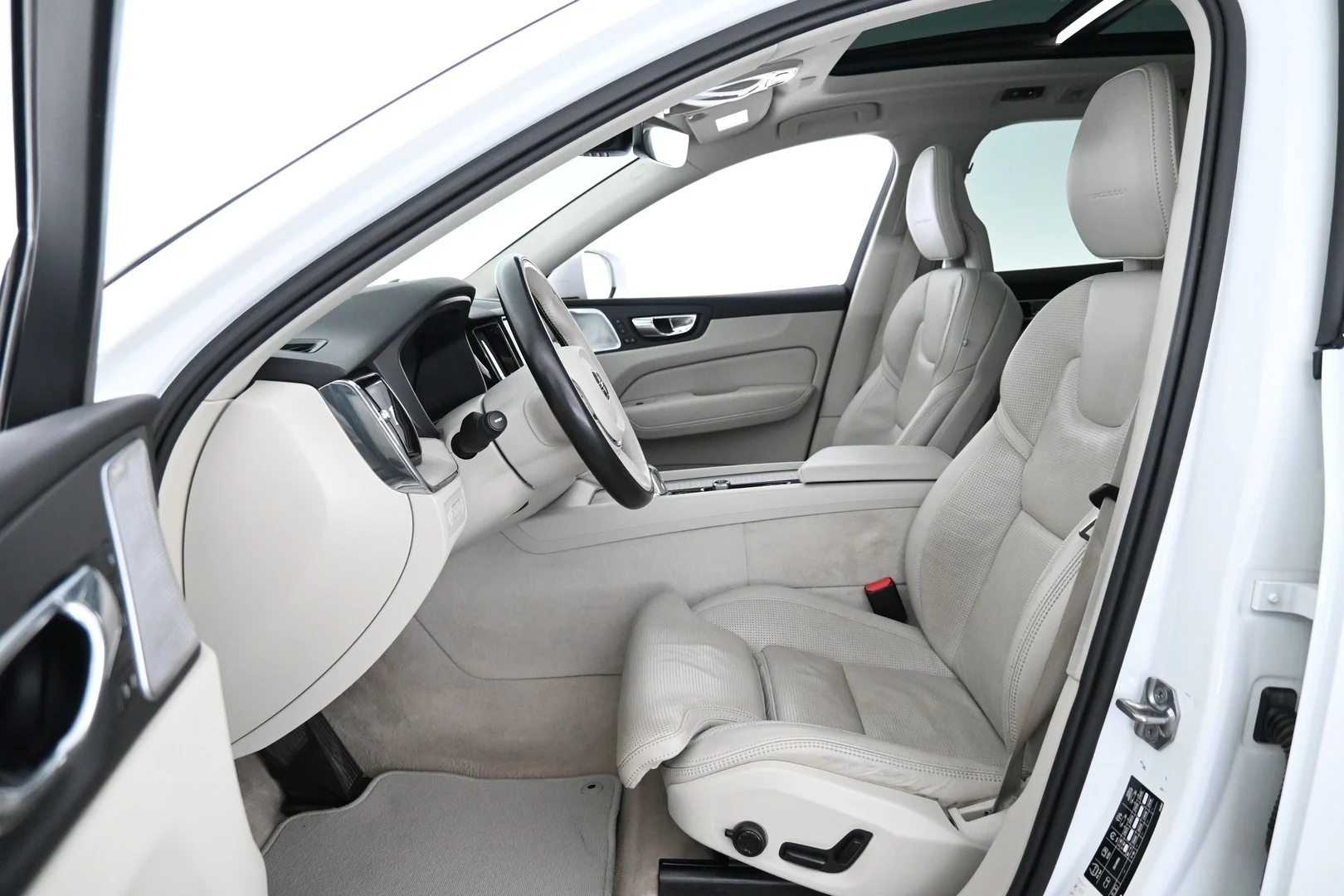 Car Image - 7dUVX9Xi1v8A9g6EoqnSZg