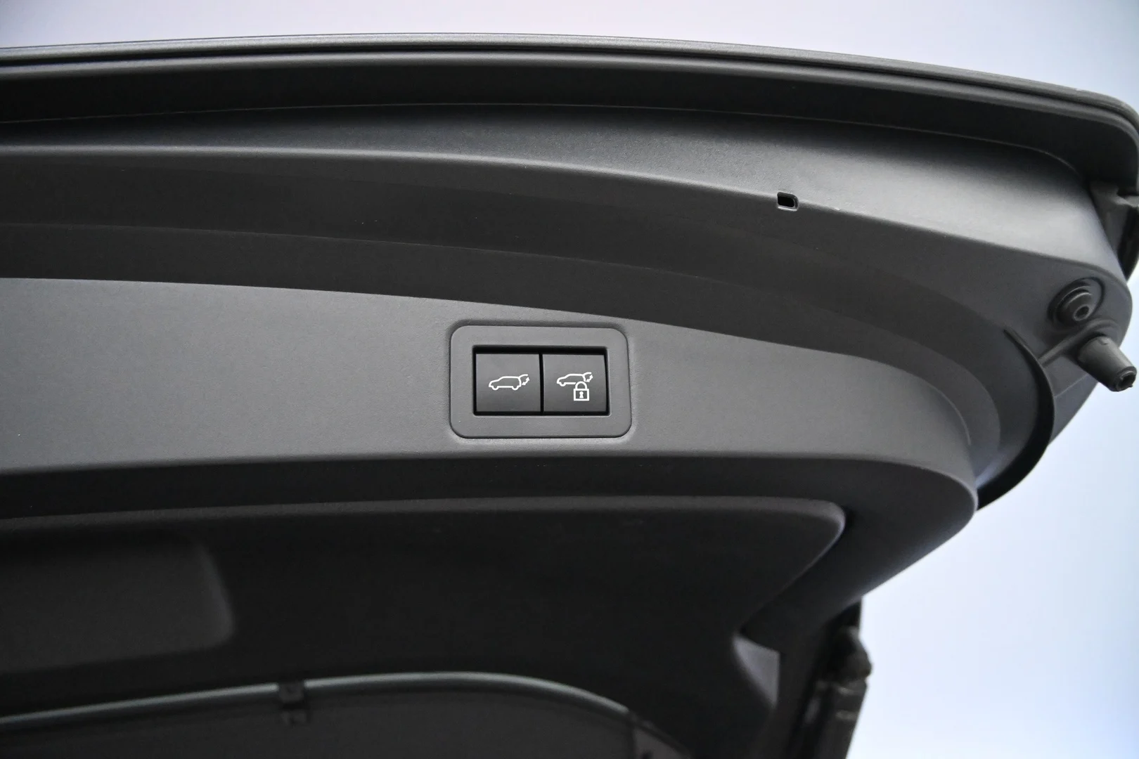 Car Image - 1Lx1Y72VF3r5yUYlL6RI28