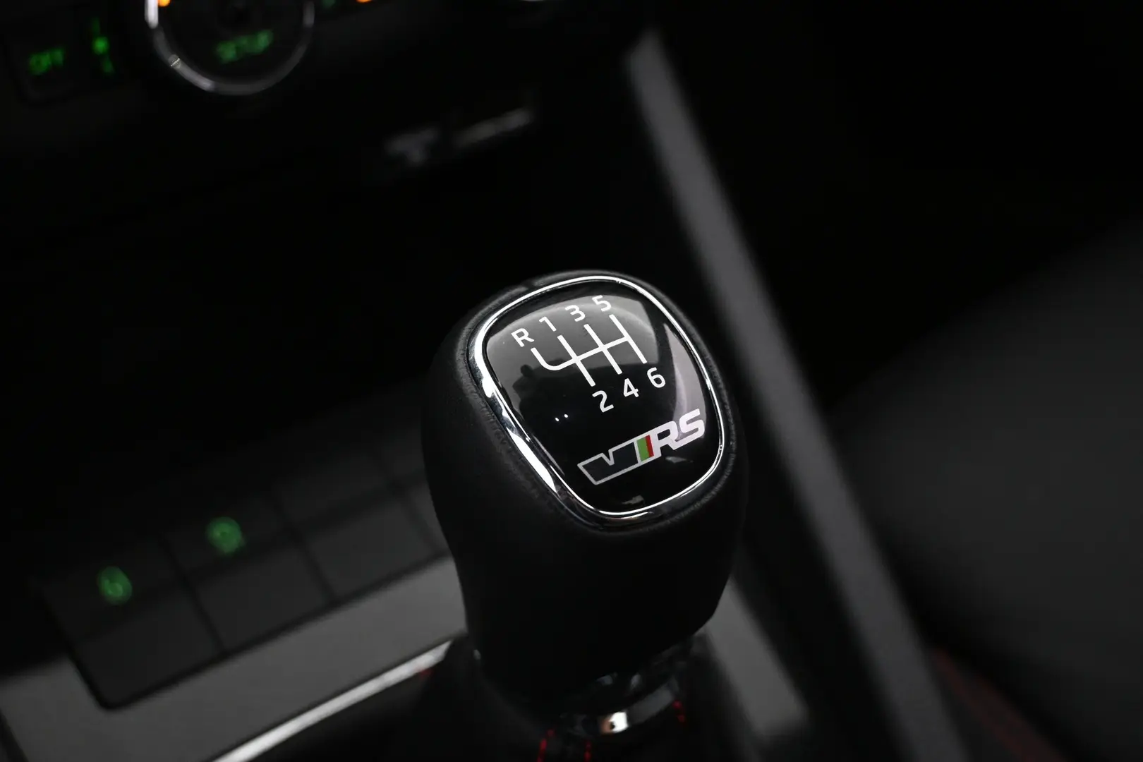 Car Image - 781GFN3ZSYPGylXIAJVXz8