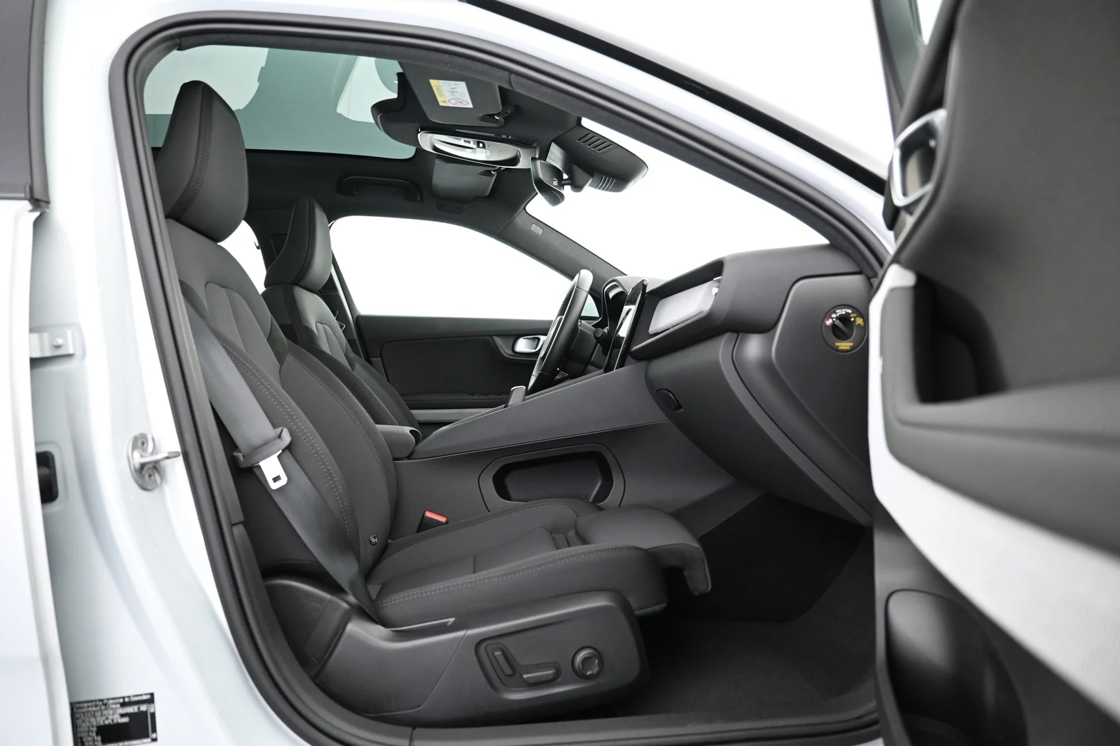 Car Image - zH1b21eXxOCvt4725u8QZ