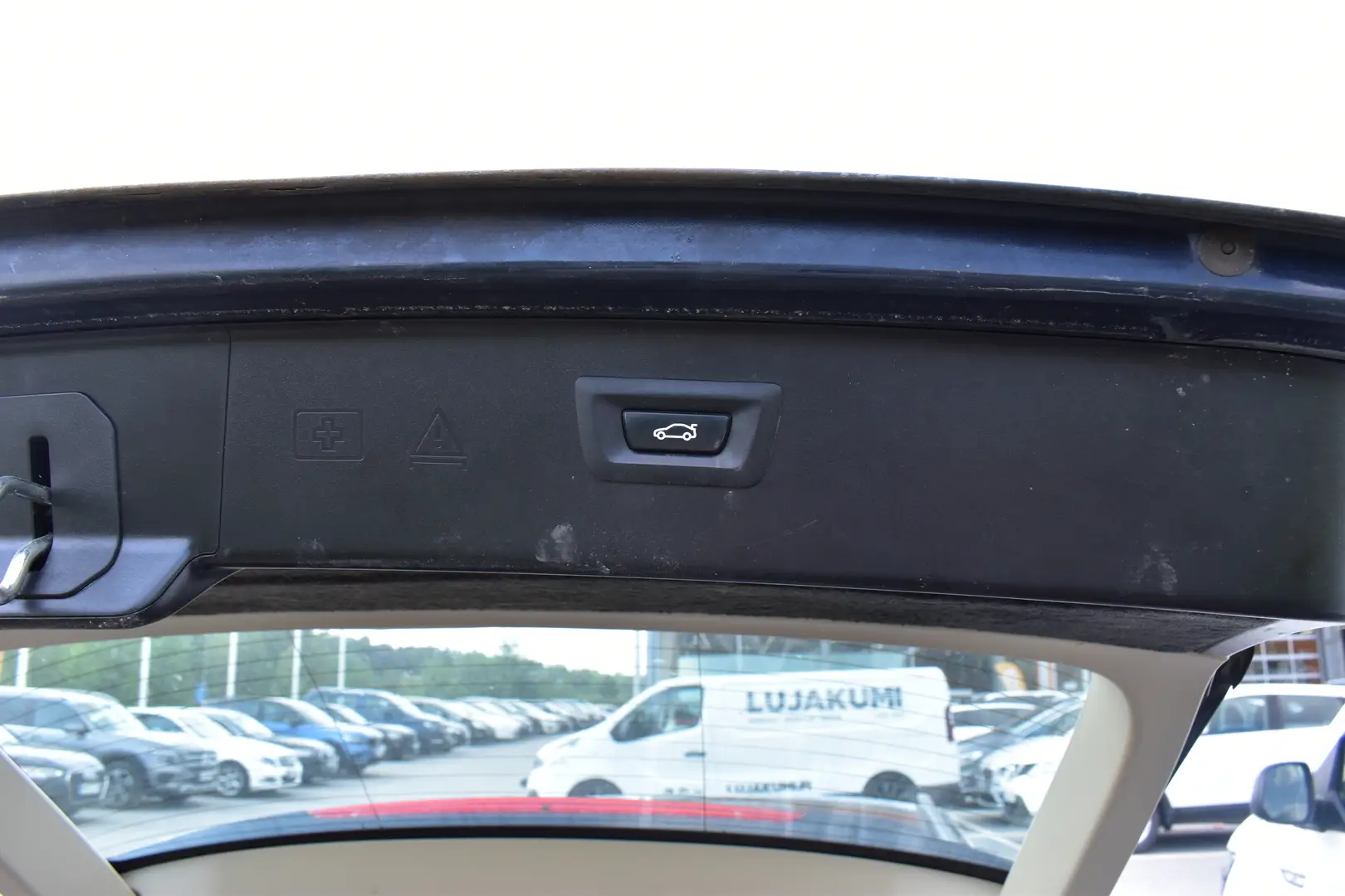 Car Image - 4FxdoNjWn1I2mAxBECBC0o