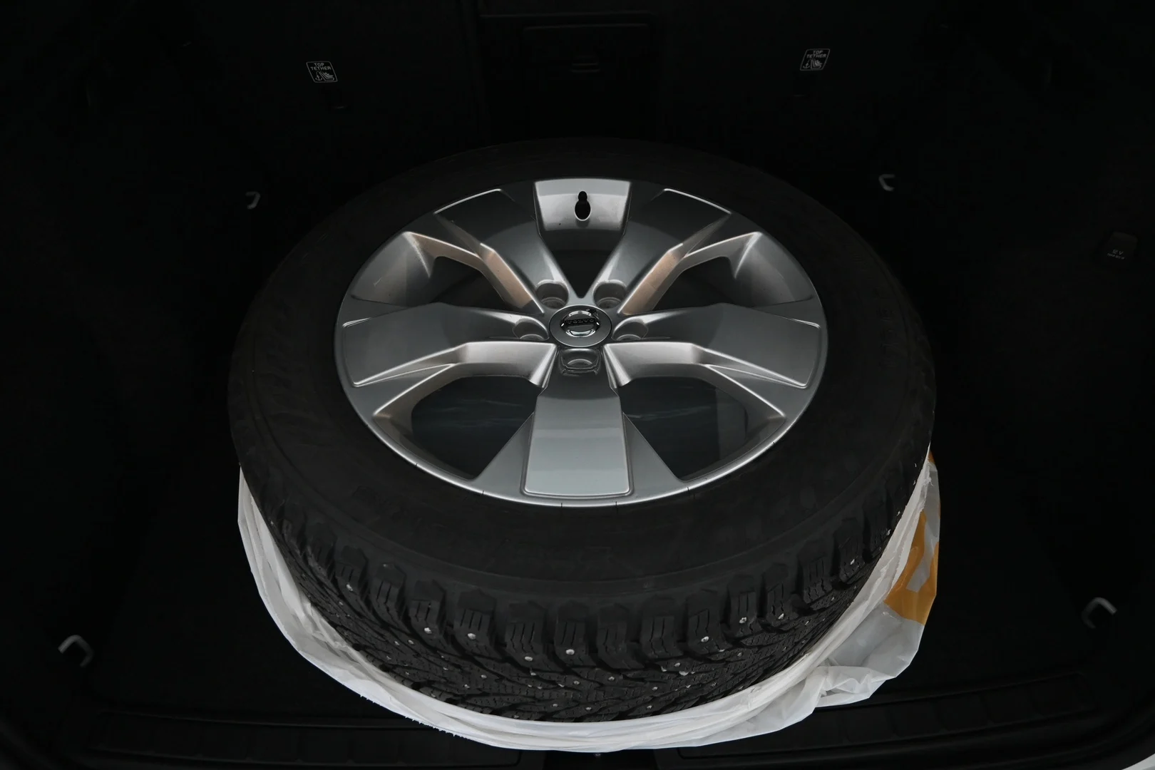 Car Image - 1520iGE46axLTDIKbziQvJ
