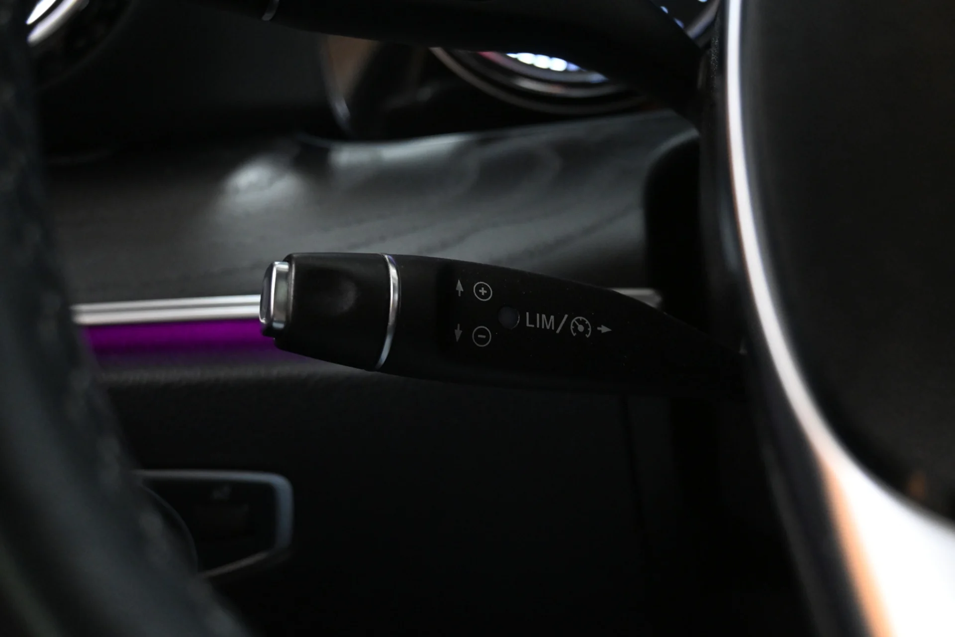 Car Image - 6rJvEPAIaPAJjDsv18Oe7v