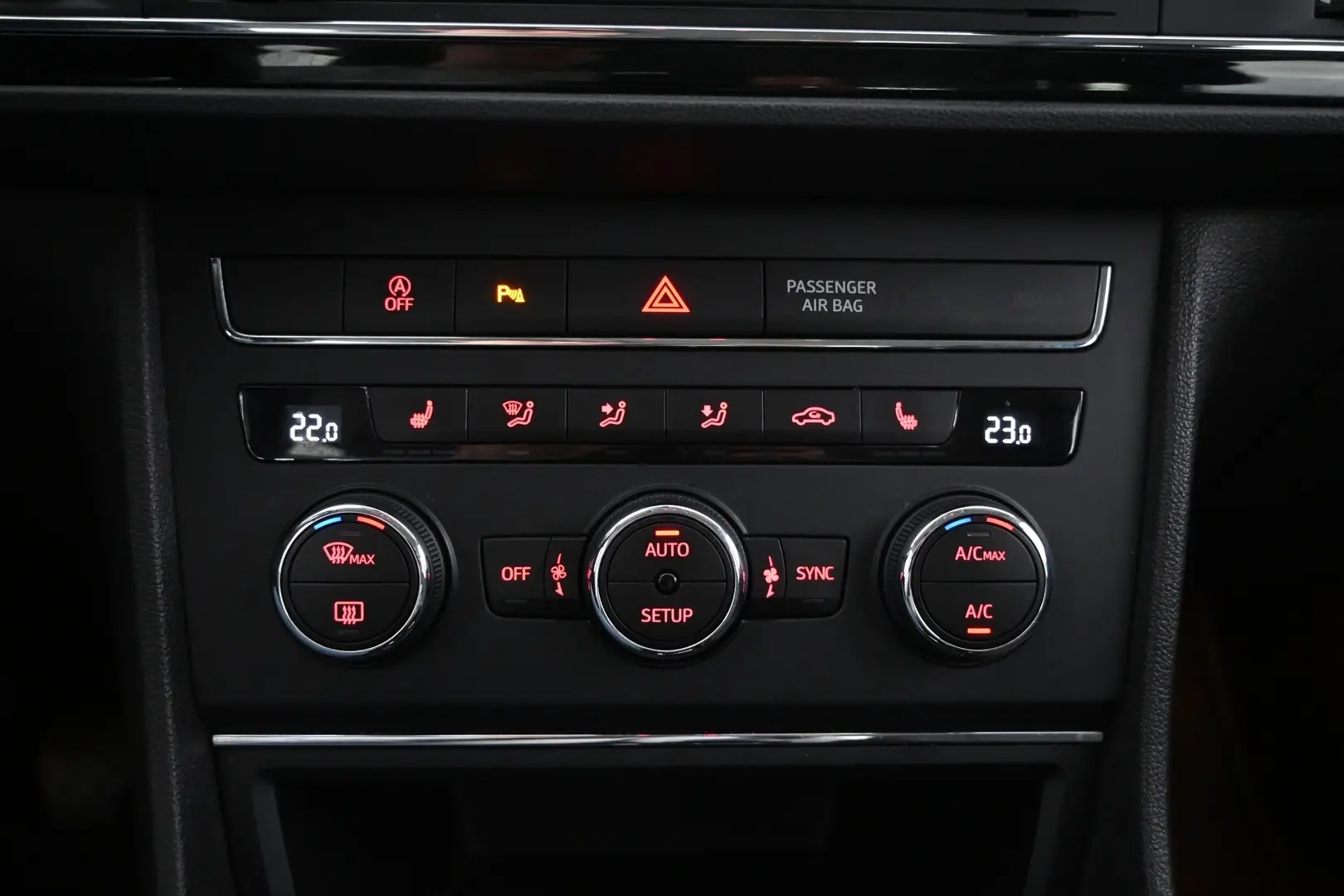 Car Image - 5pJCrhIWkx6SDRNsKEsC2h