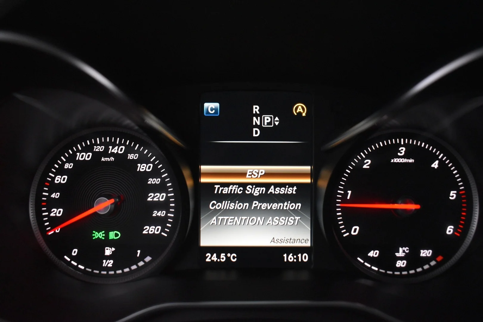 Car Image - 7B4nDk9cmQOnFkFOFq24vM
