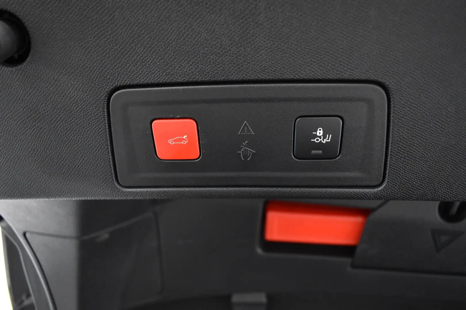 Car Image - ut5fq1Z5hH4C8EnIFZ6qM