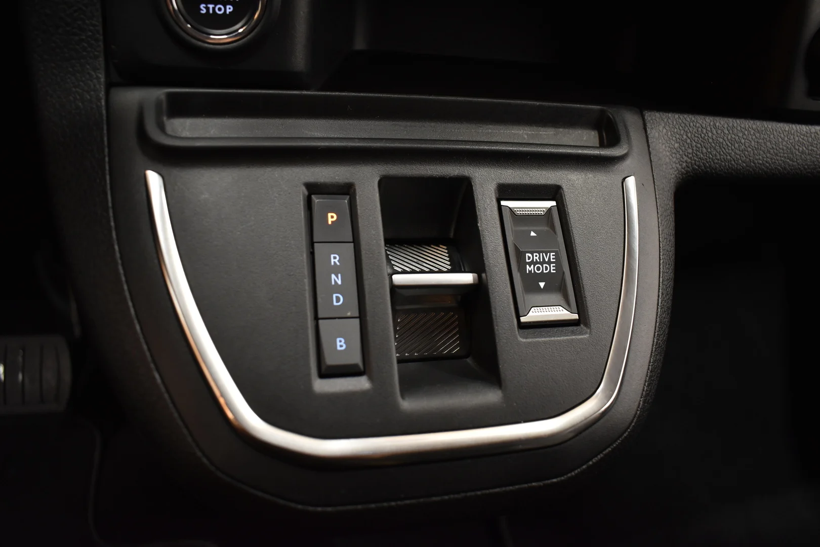 Car Image - 6HnNqyu5J5Dz7bgOiF0ZzJ