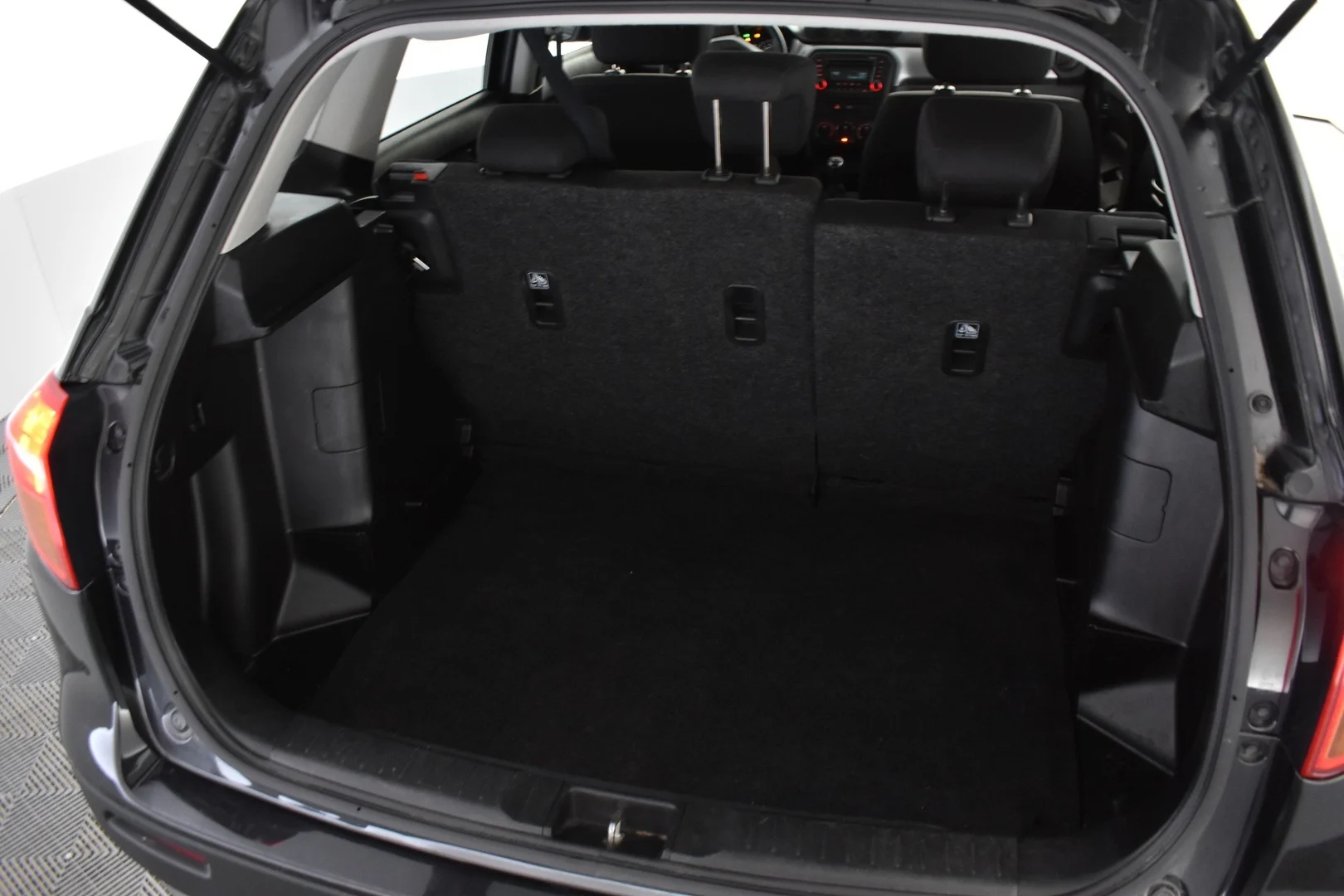Car Image - 6DoAicz3FXwKExhlpNGd95