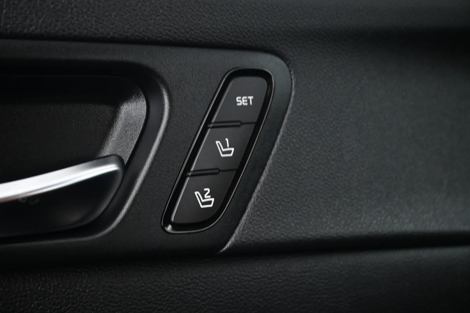 Car Image - 14n1okmjODgIFaPlMabE57
