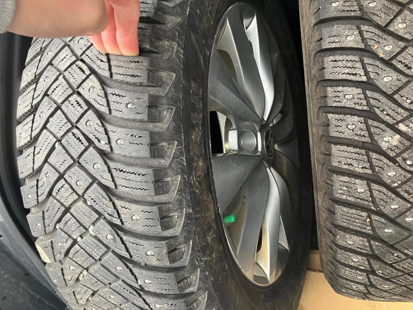 Car Image - 4fVA6CMjUAcXukUueOYxiB