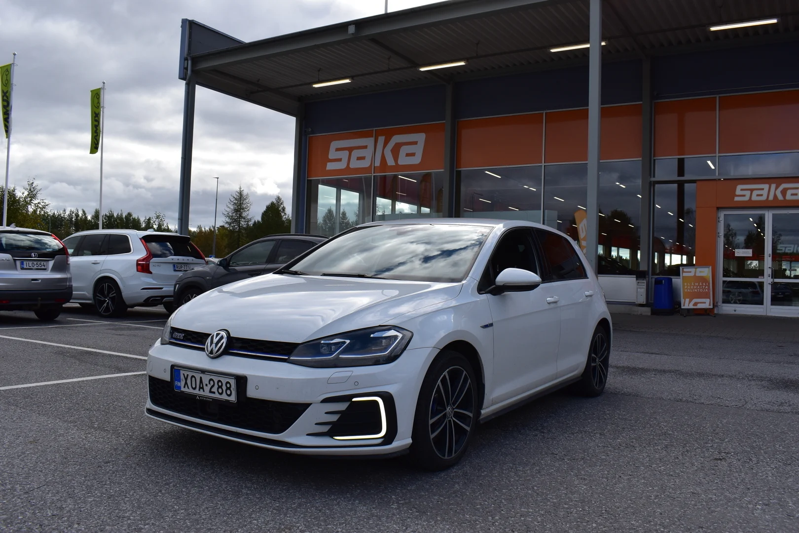 Car Image - 4GecjR4GLOBcpxbQGnZljN