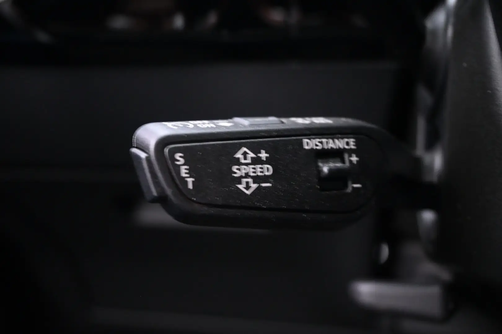 Car Image - 3T1cjXgriZttykpeS5iboj