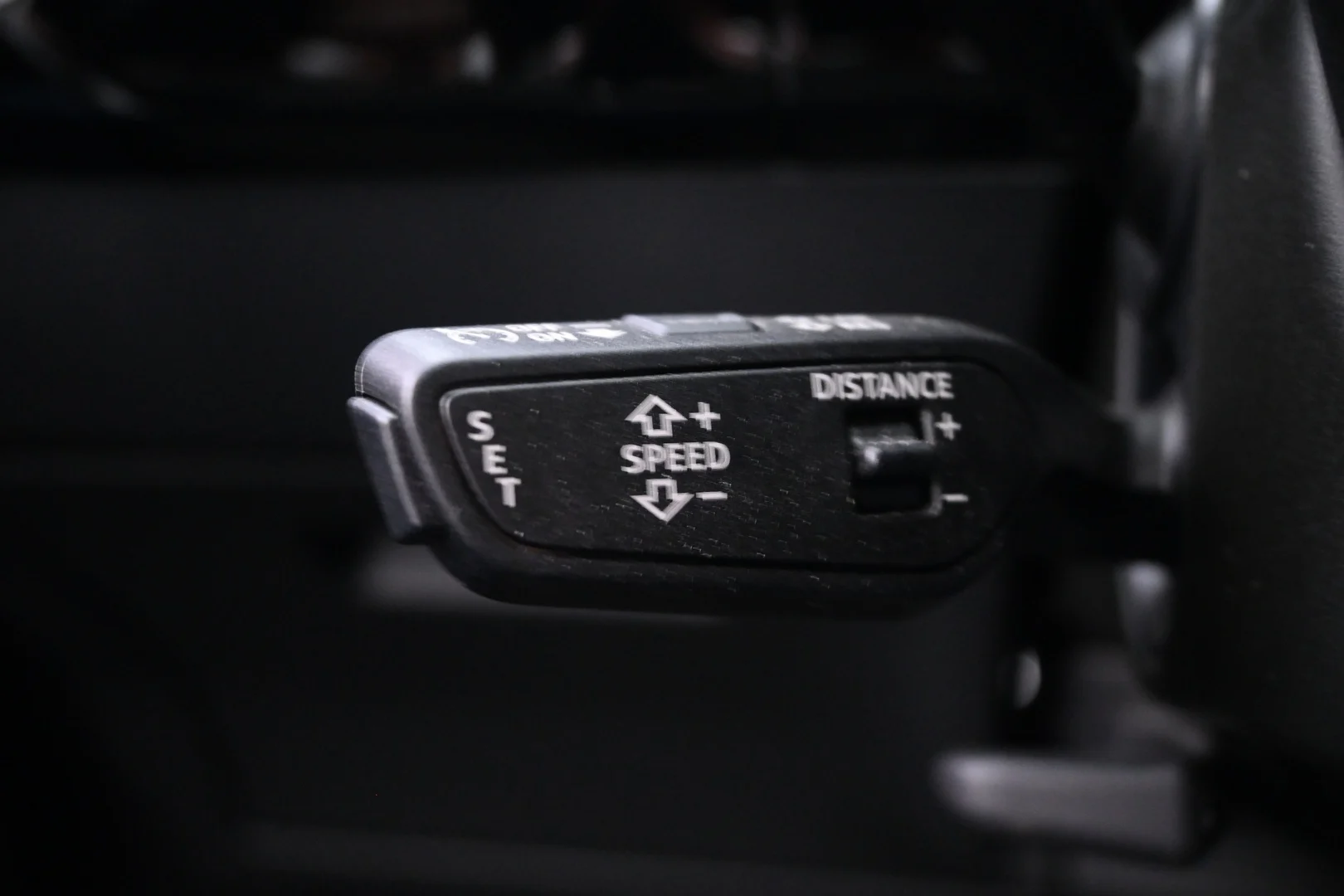 Car Image - 3T1cjXgriZttykpeS5iboj