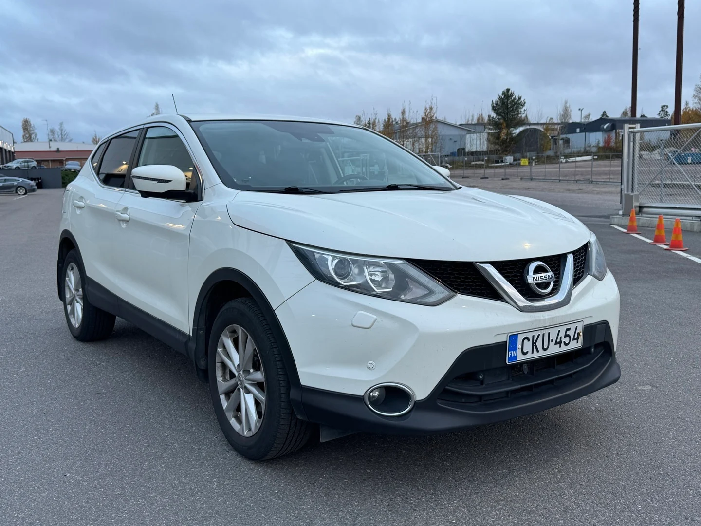 Car Image - 1Y9QqK4sLPM73WpZg4VpoV