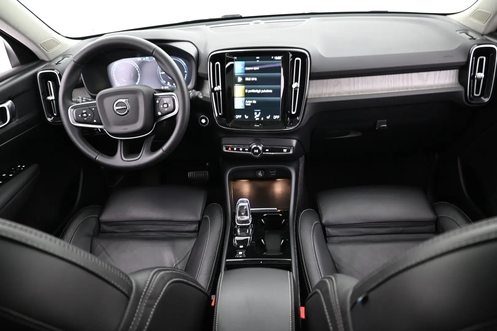 Car Image - 2JMhiJ5AsLaWtkHRxGIaen