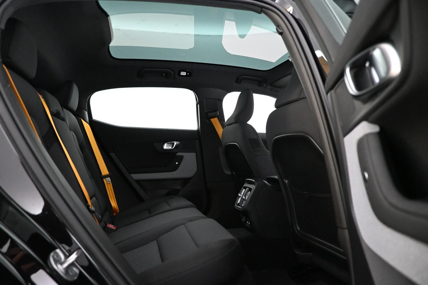Car Image - 7eCA0ubwFaO30e9xBLlJKM