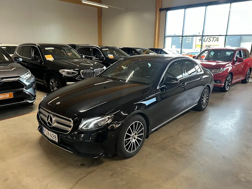 Mercedes-Benz E