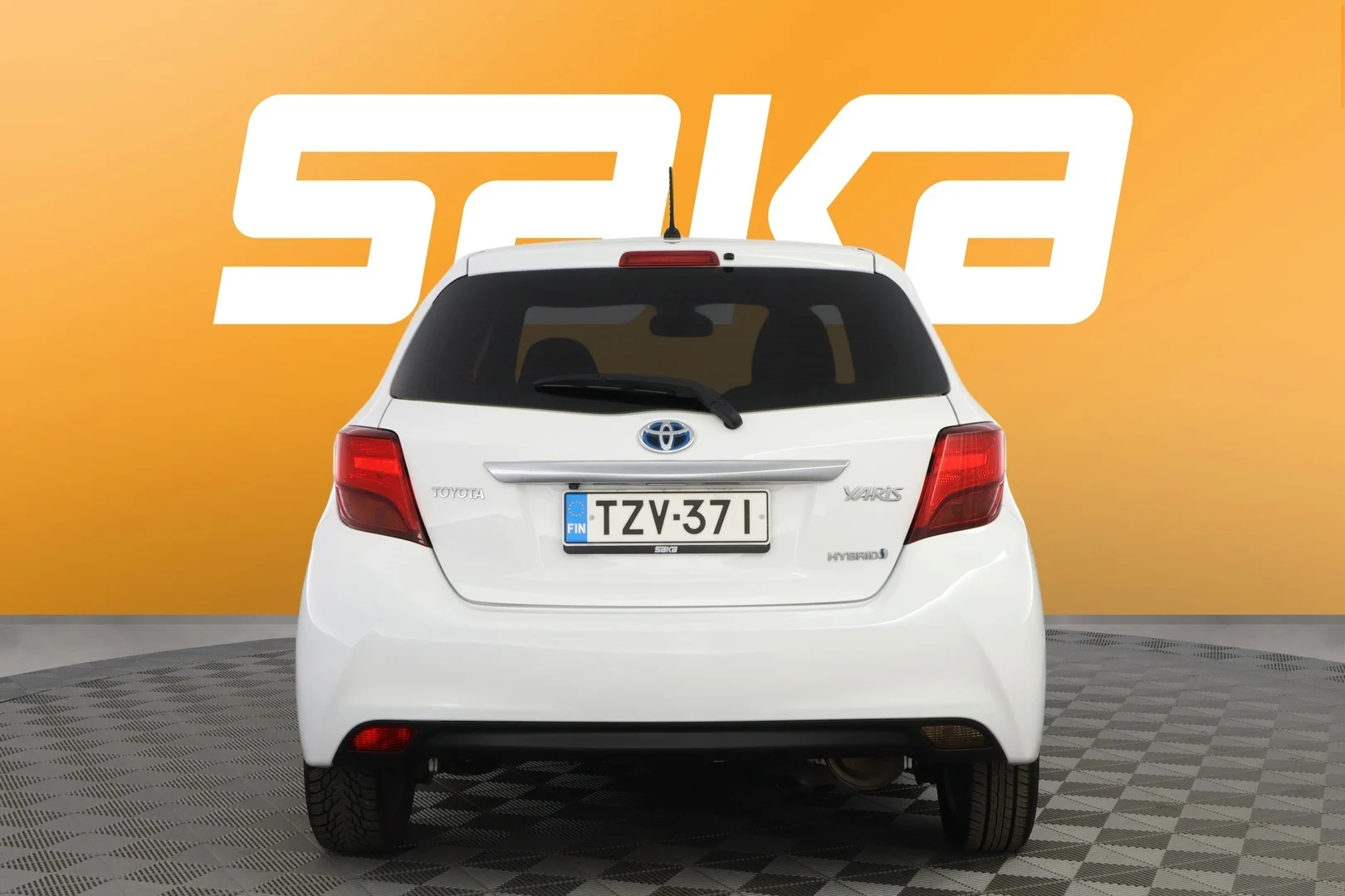 Car Image - 7Hv9gjzARlqtzPF3TknKdc