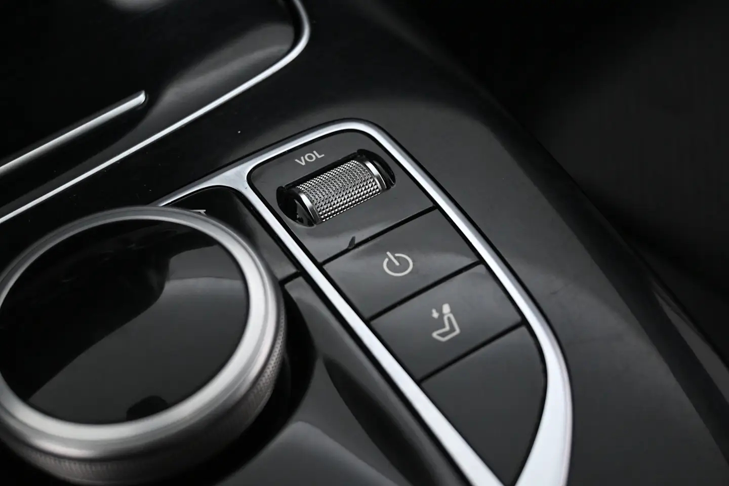 Car Image - 3ByqpgQjtgZnTSbmG1Nrjb