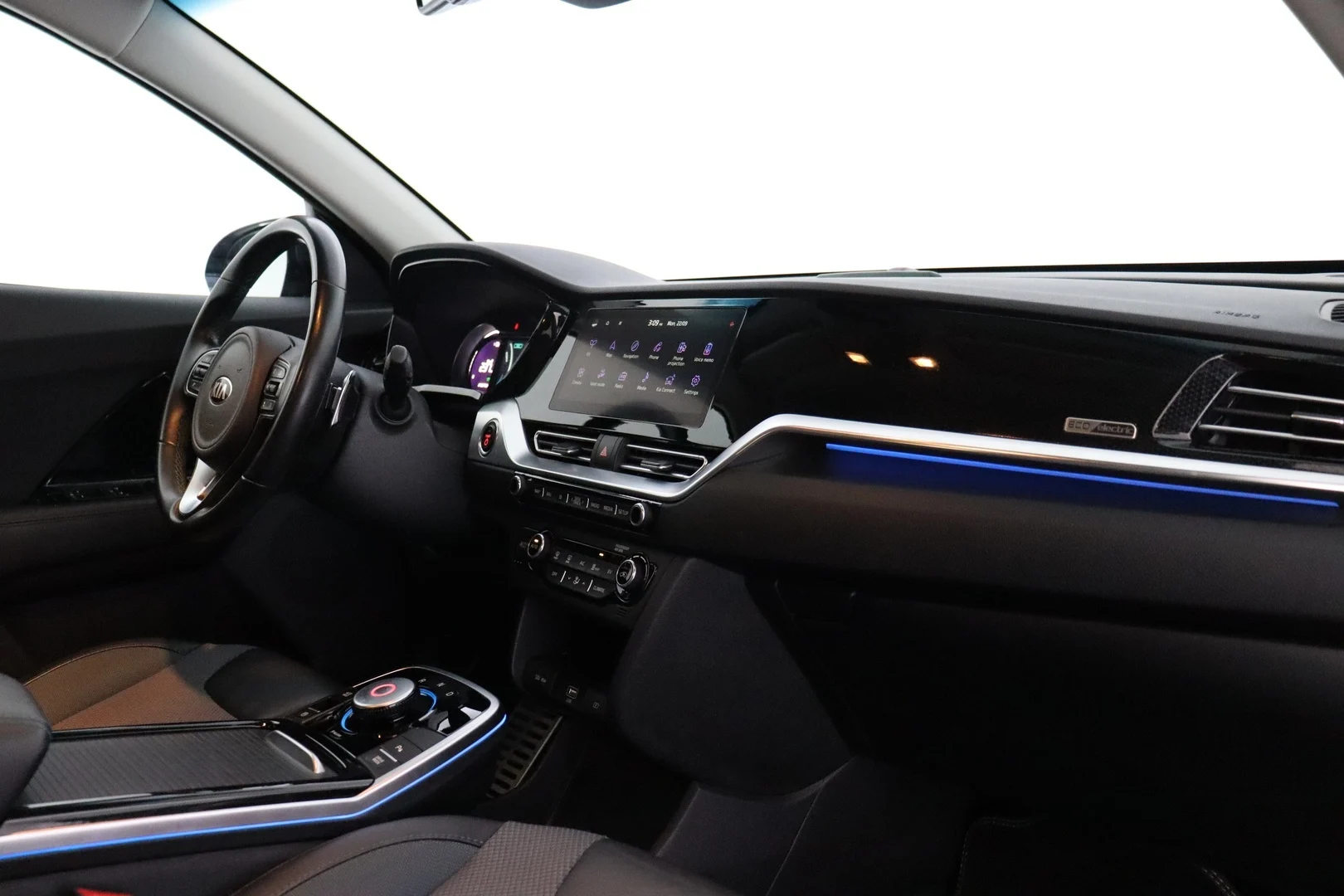 Car Image - 1WYXCsV0asGdlcF34gkNVM
