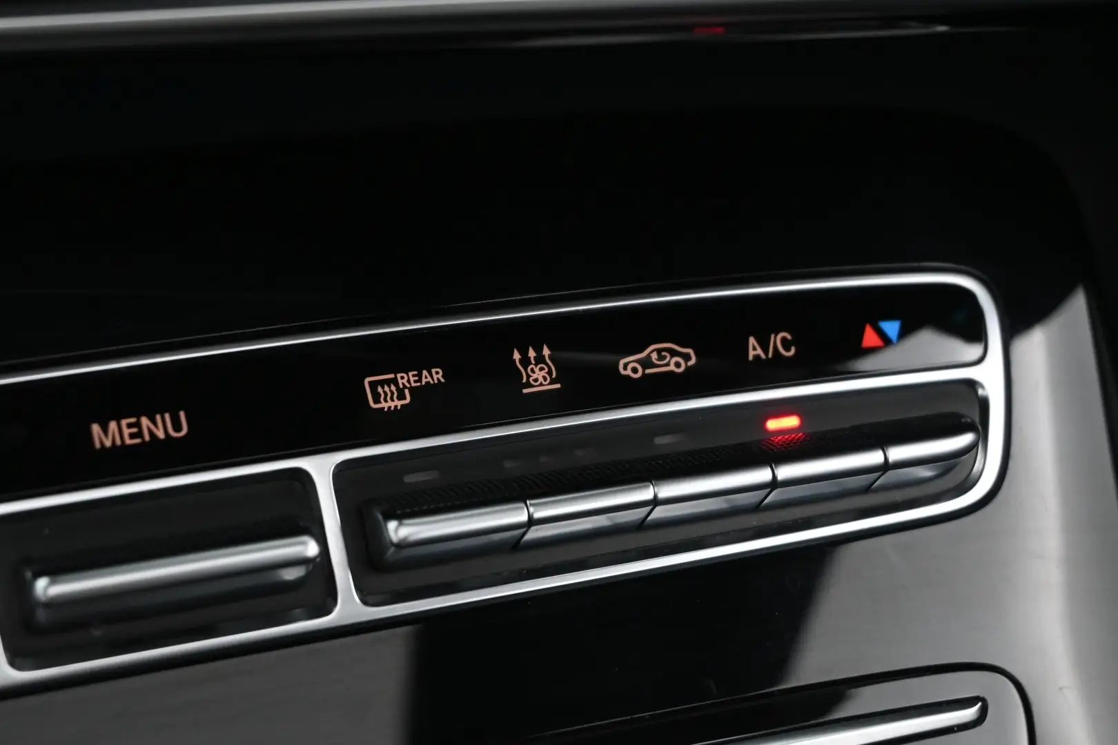 Car Image - KO0JW8P1RBLg3dCJ2Crce