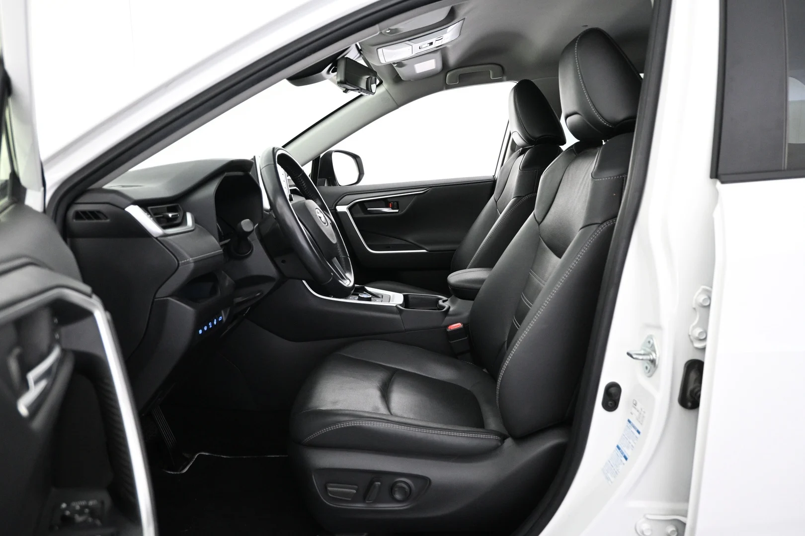Car Image - 3mCA0UyXWgQyzhqMcHo1G0