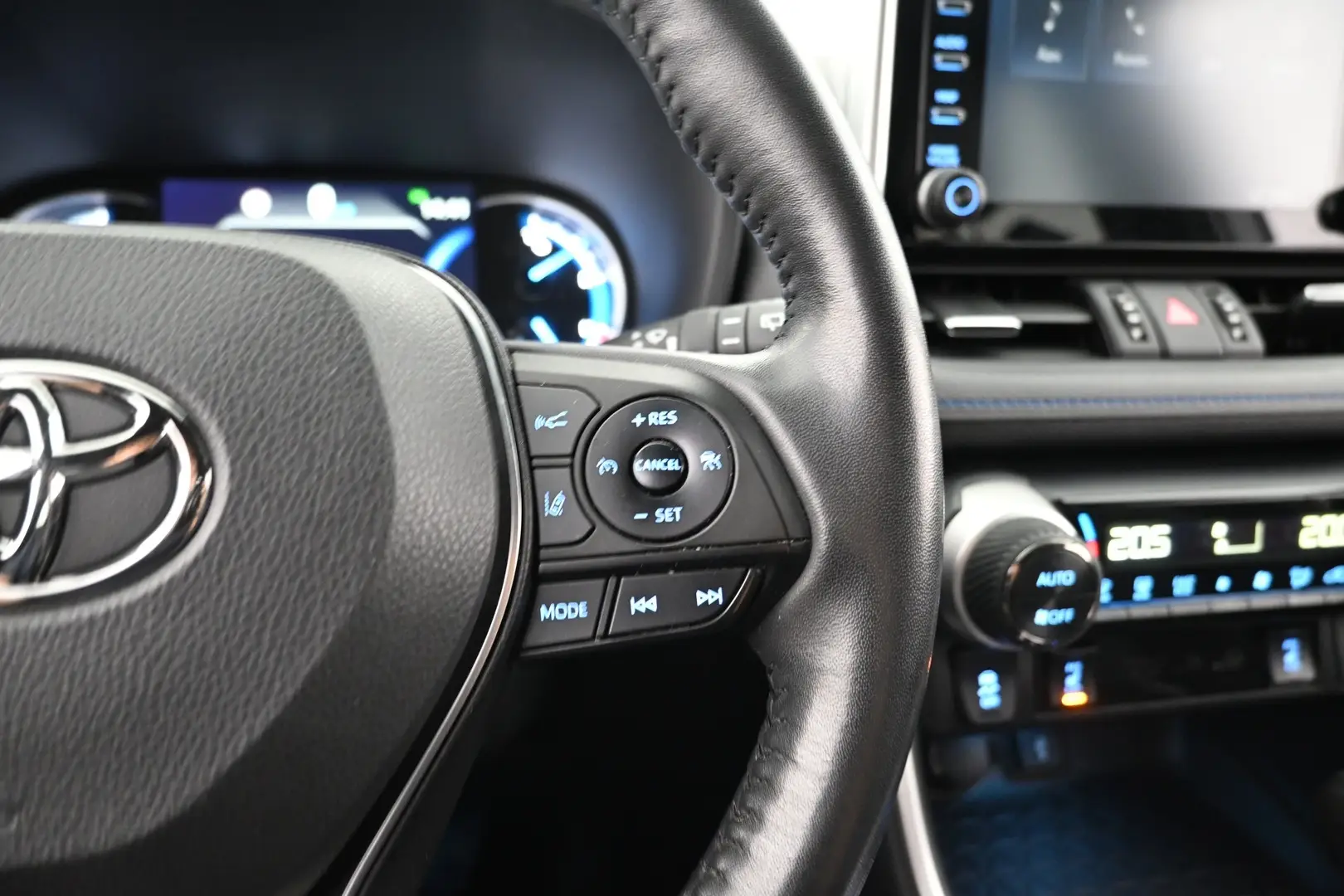 Car Image - 3IXprkeNwGyc0xeHEMUkwA