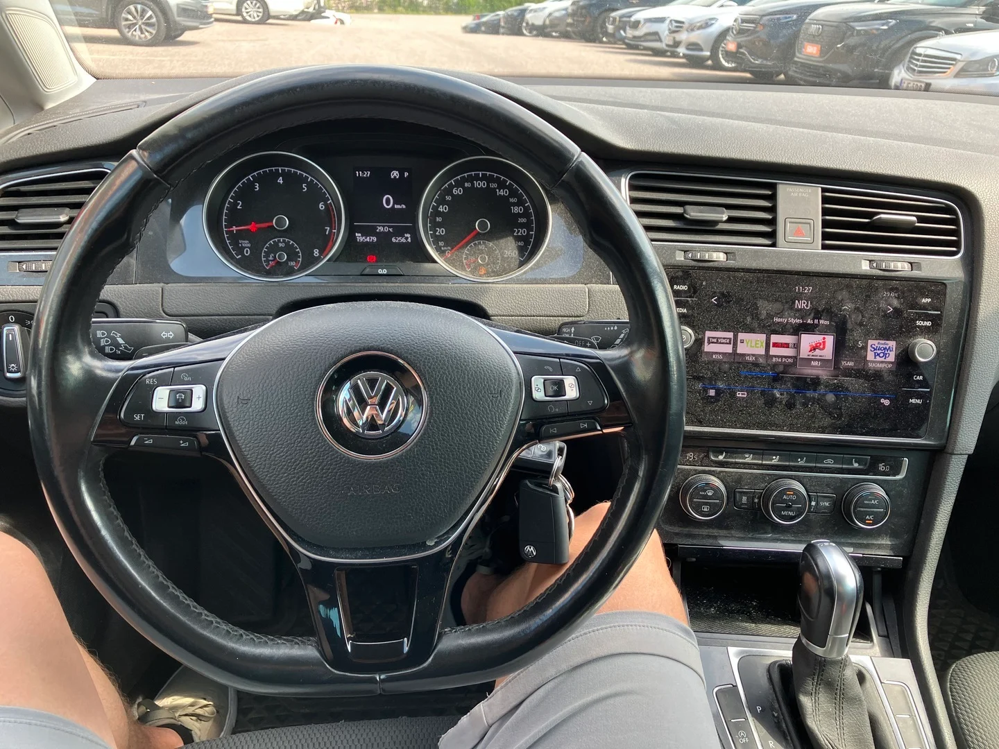 Car Image - 6G0FQSOsUYNlP3PIZJUxf5
