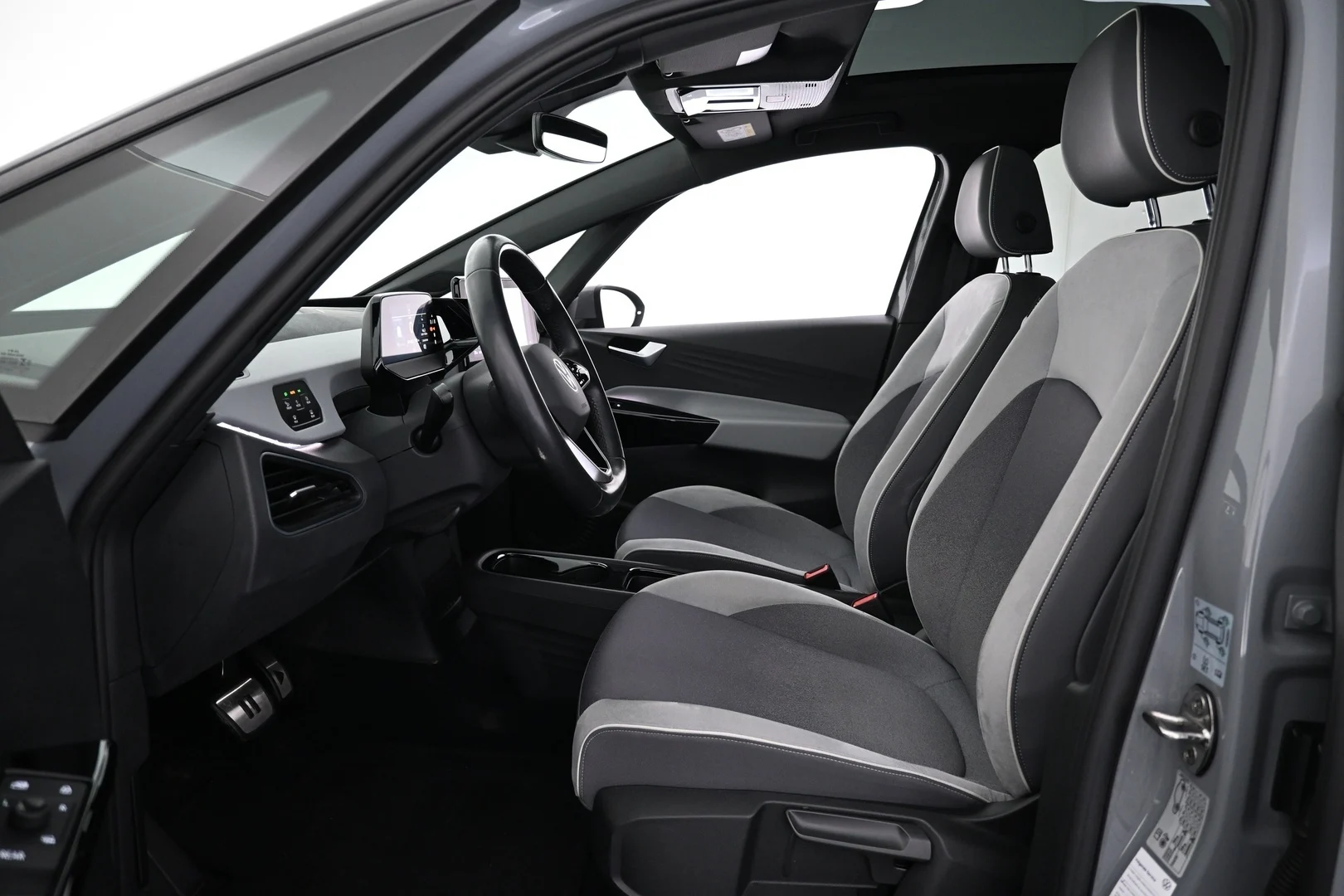 Car Image - 6zvbcFiruZOYSrPxVvwNuF