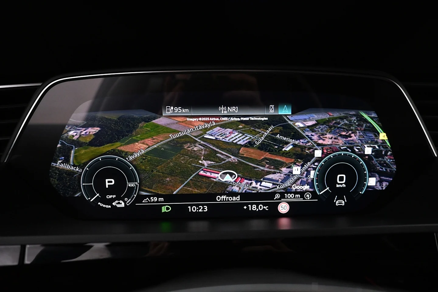 Car Image - qCFw3IG80JzlBlsNaRP2e